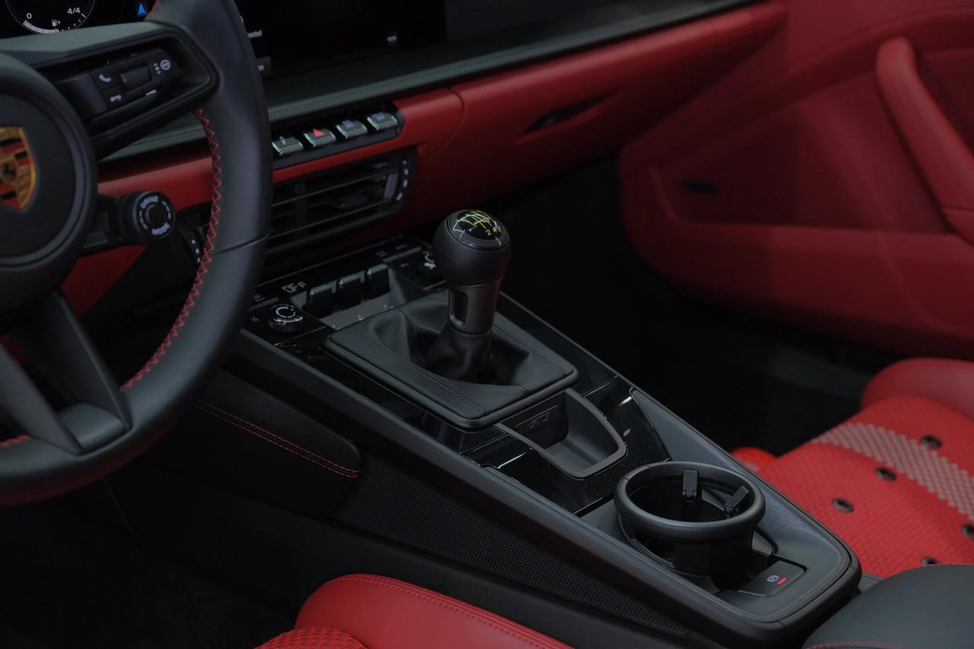 mph025_1199723693_779f23402e04f4b24e8fb0784b2cc980_b33896b82b