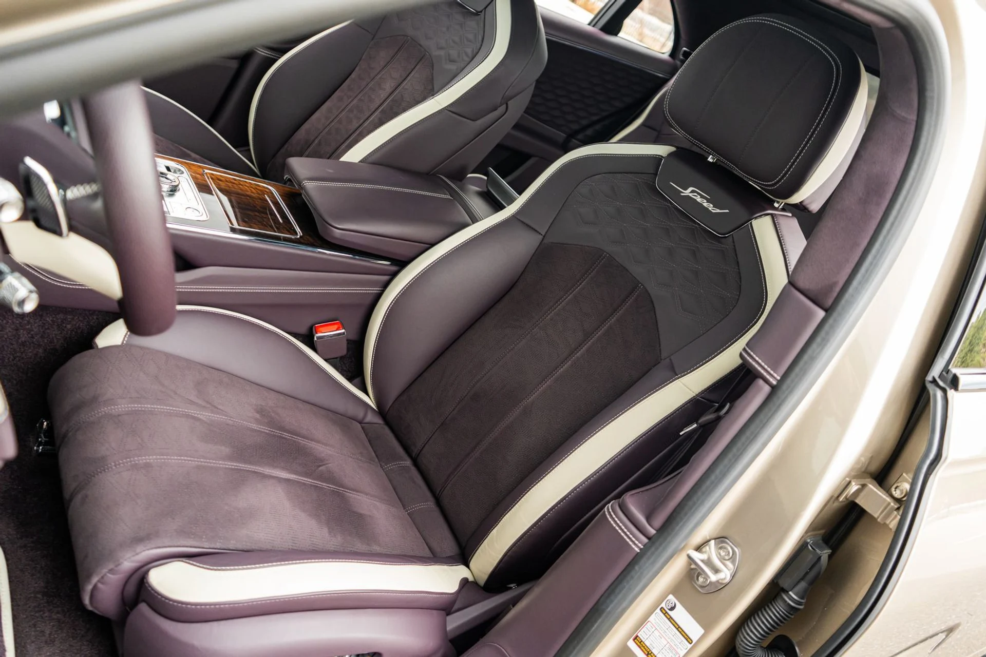 mph025_1200901947_faf12dfa_aa54_4f4d_9a25_852bac6f846d_cdd12338c4