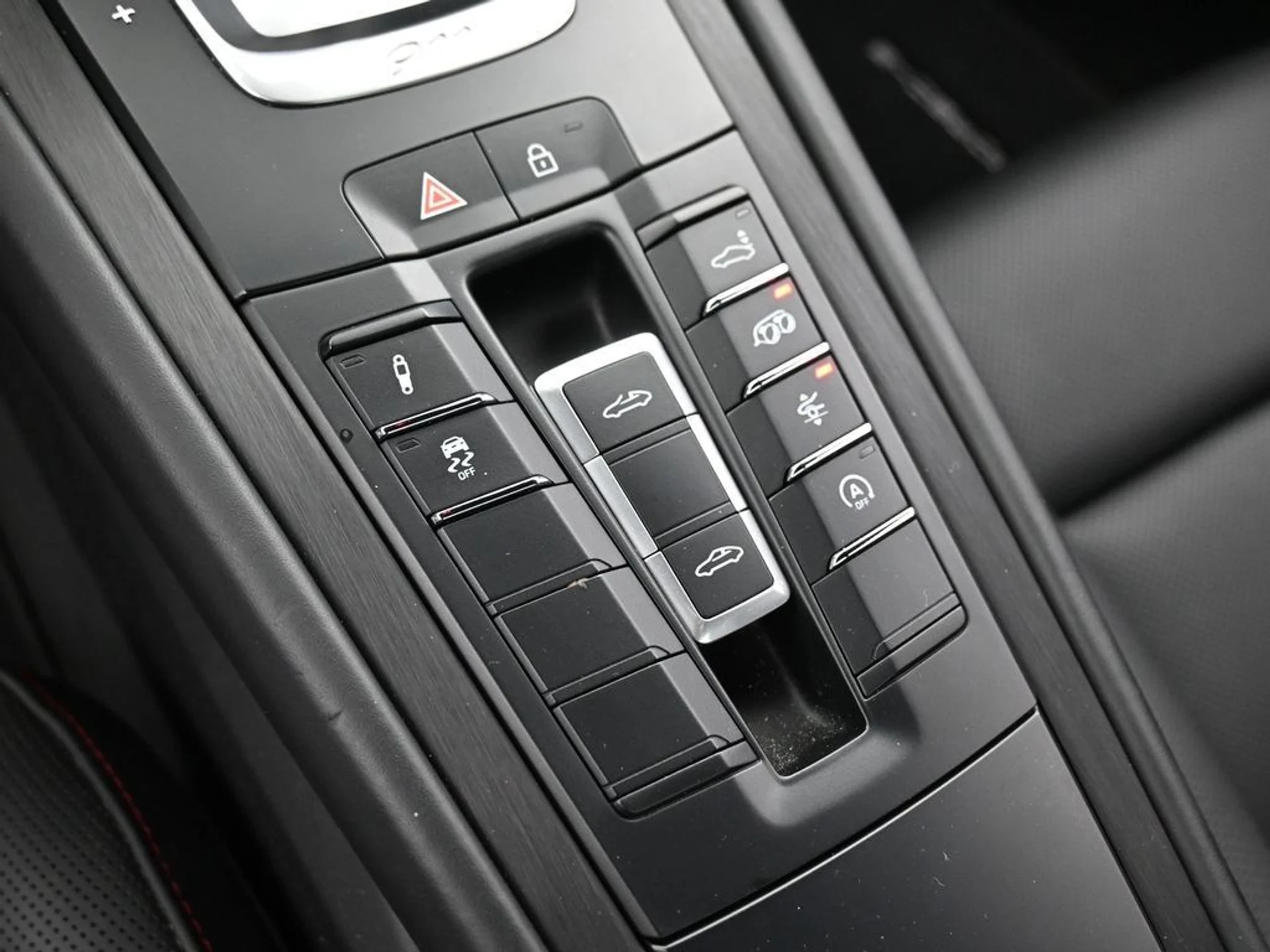 mph025_1203446807_image_25_541ff2bdf7