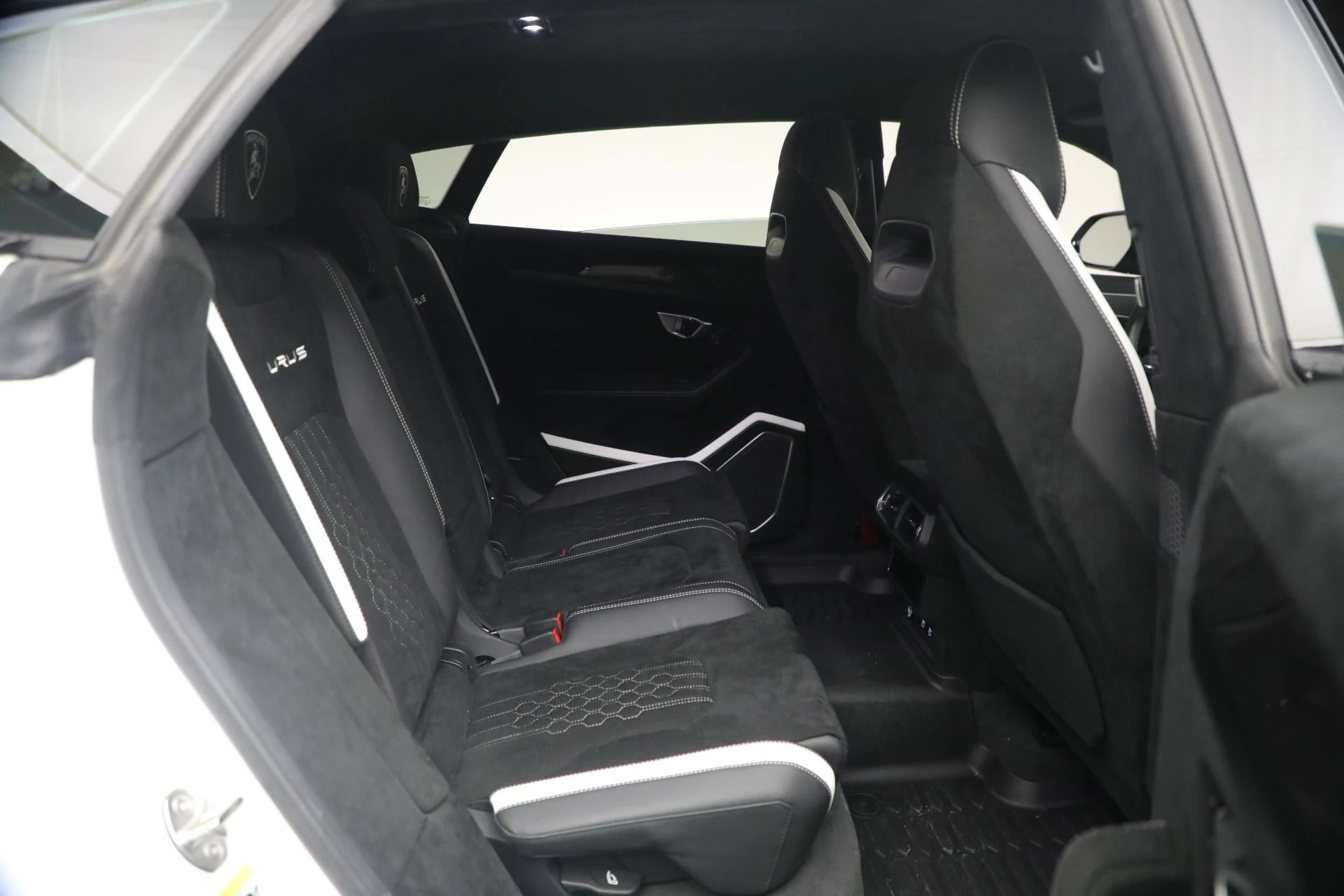 mph025_1207435386_Used_2024_Lamborghini_Urus_Performante_1775061171_e1e6a1bb20