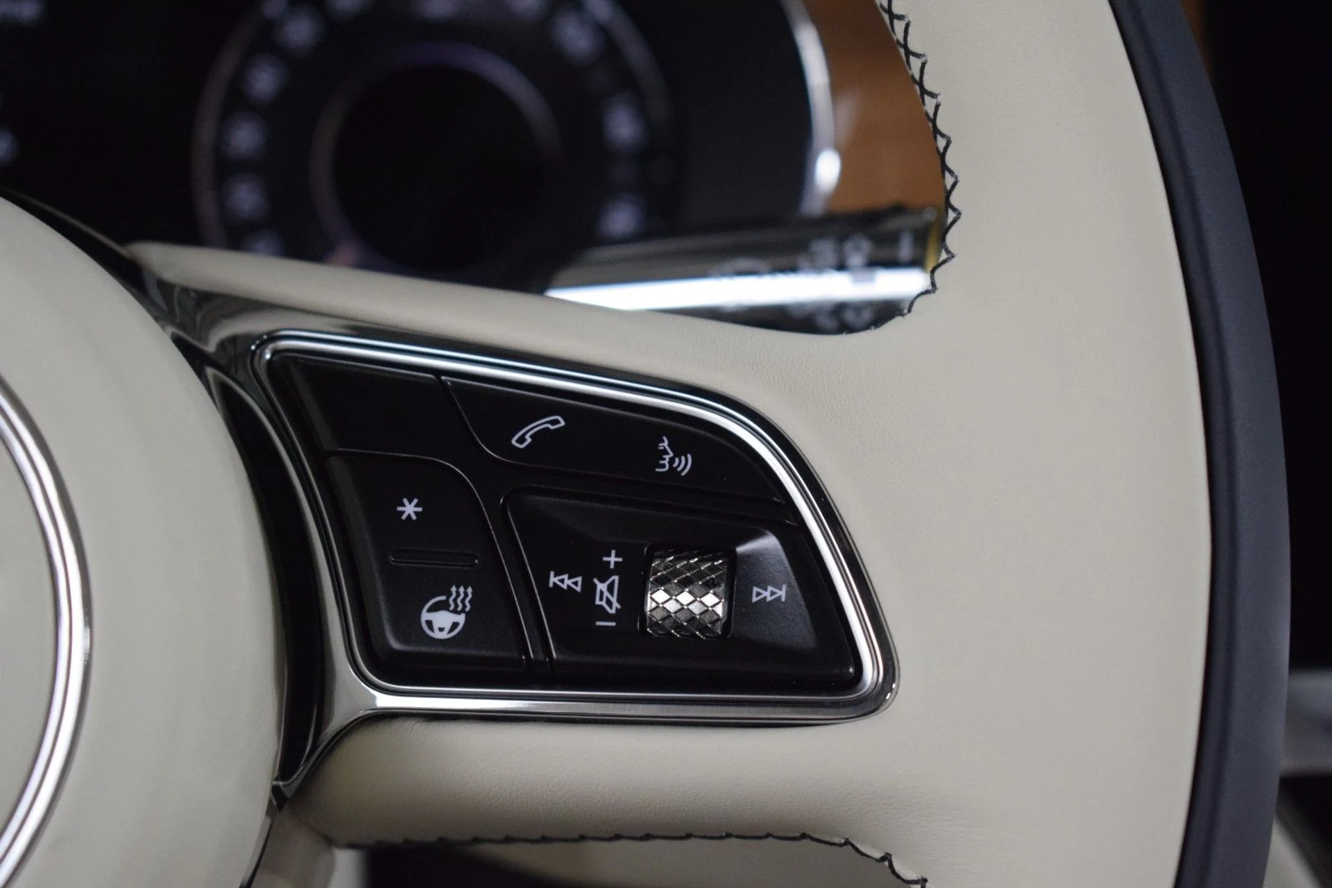 mph025_1219025709_e9ff257178ba9b657046b0085009176bx_5c666c6f43