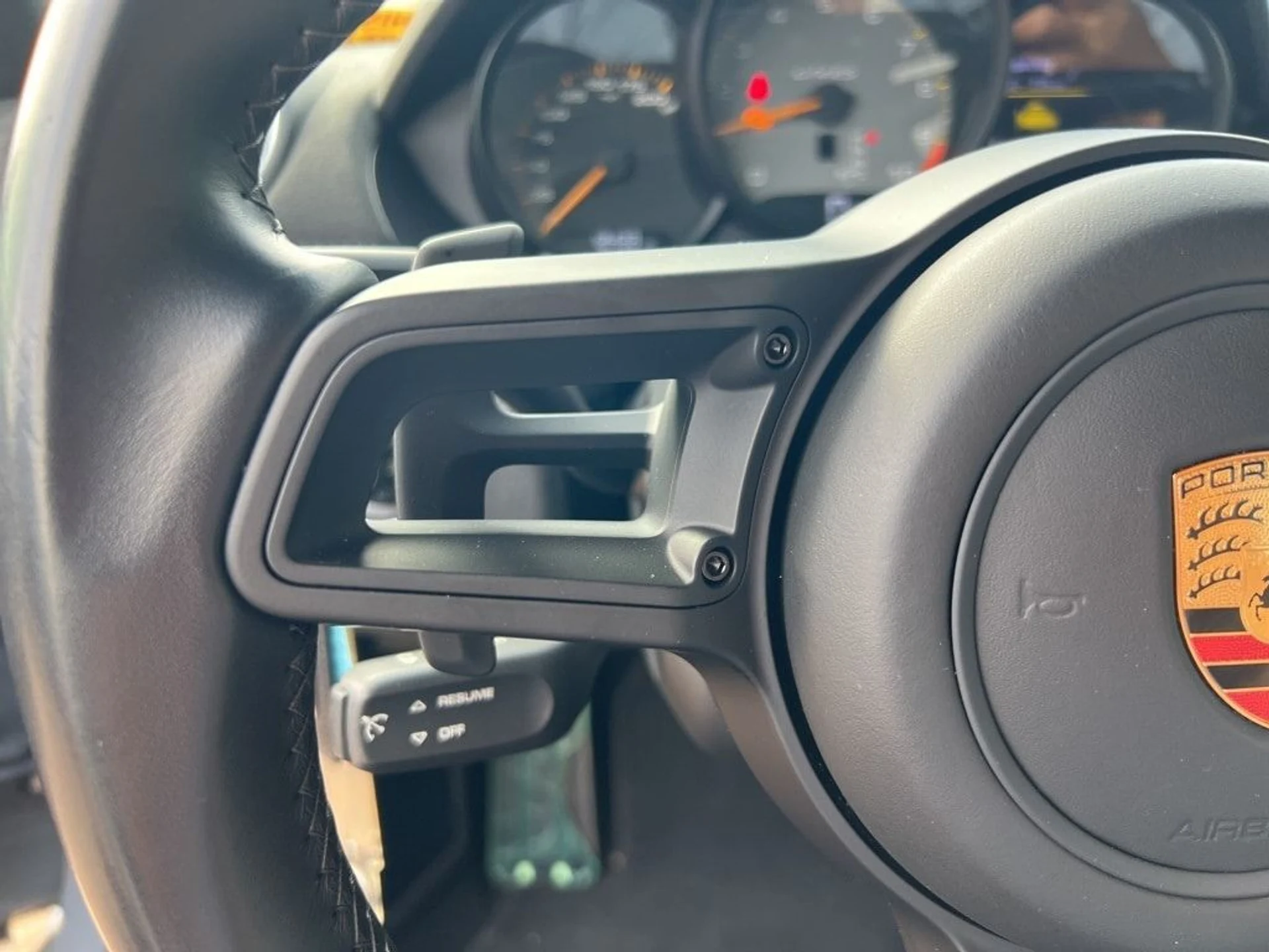 mph025_1221433390_d5f709a6bb659186b6bd30e939a98b34x_b376da49db