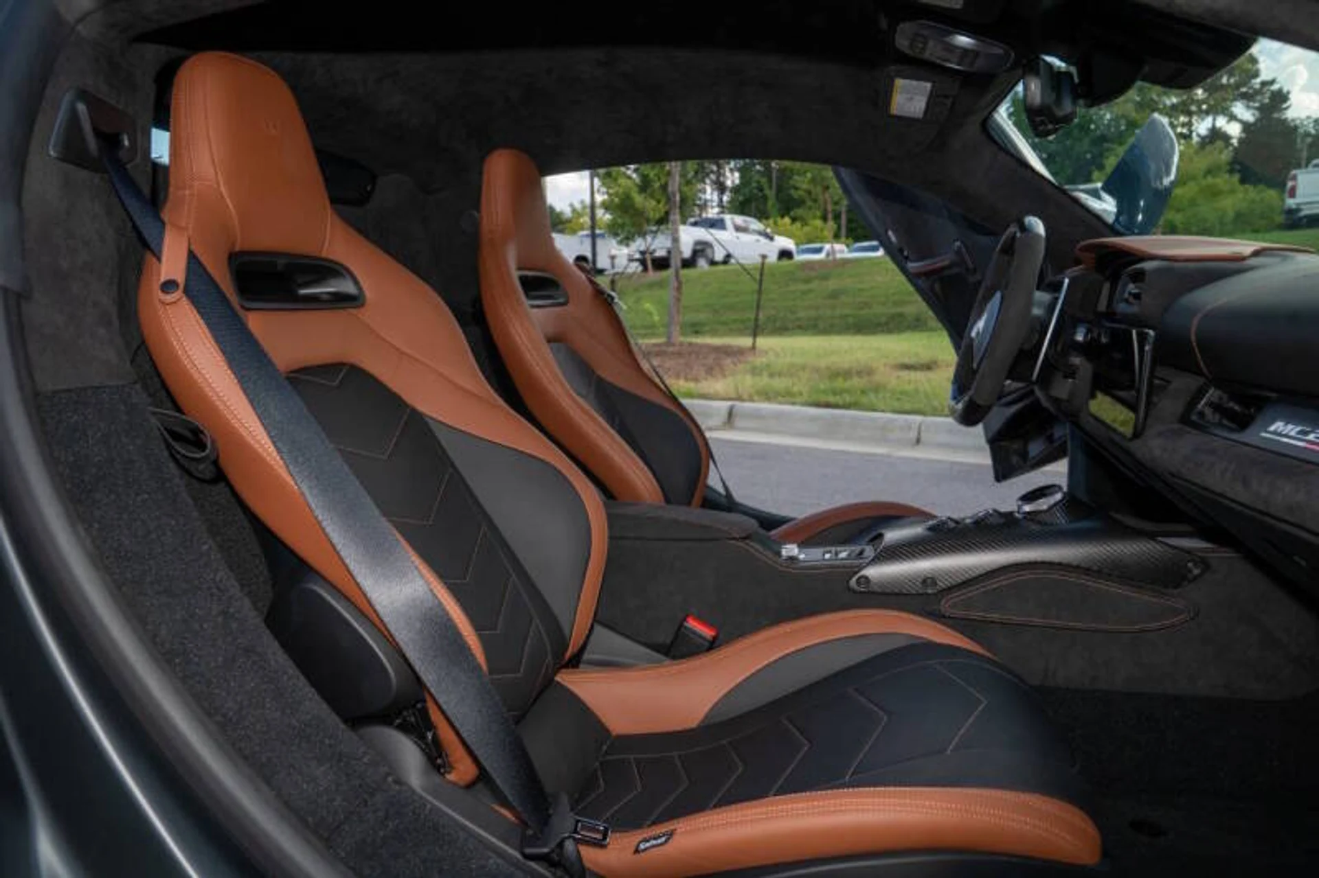 mph025_1221520019_2023_maserati_mc20_base_2dr_coupe_ce736e1e77