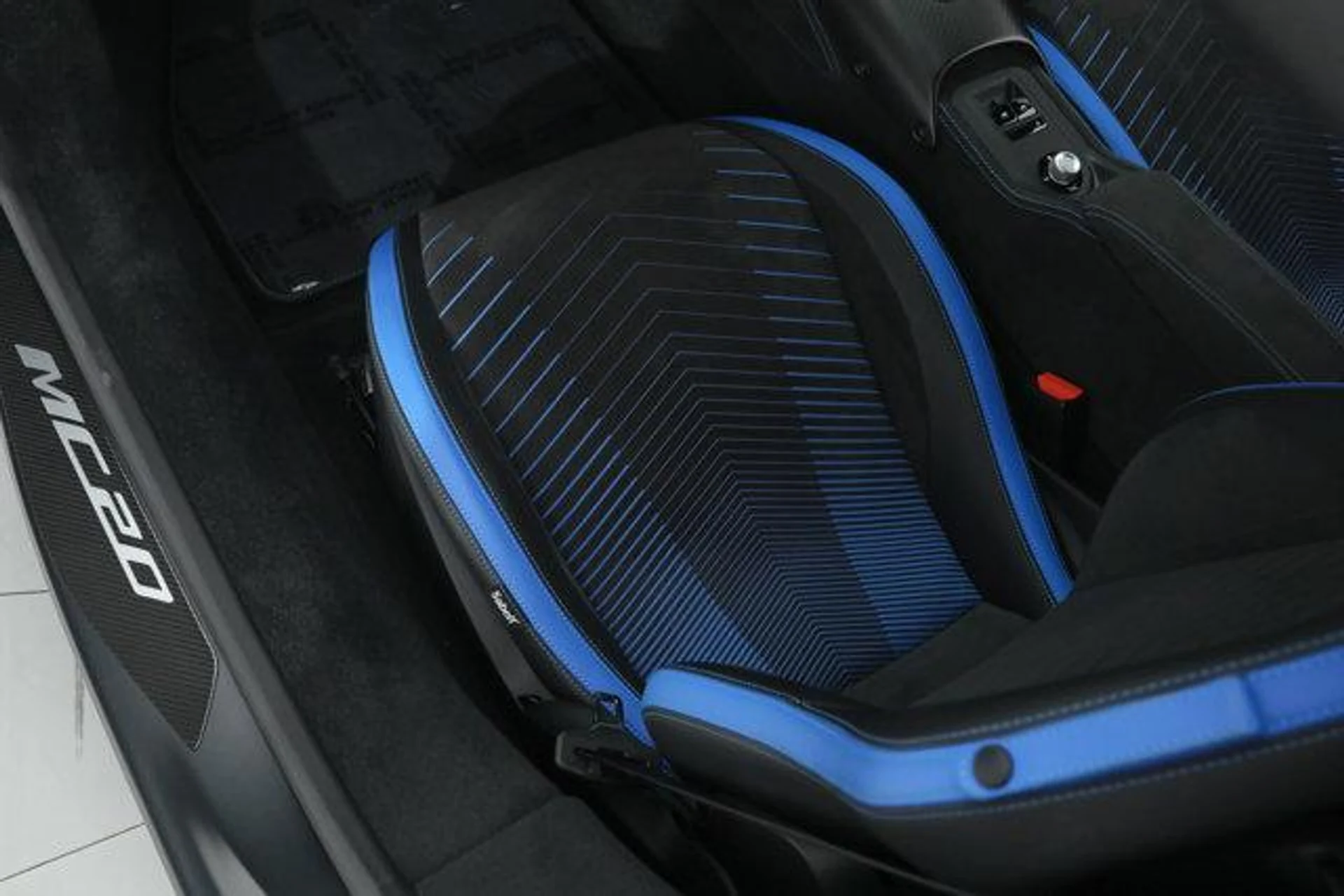 mph025_1221762404_ez_K_Bn8_DPE_Pp_B_Zbtken1_Z_Byrx_KM_a8308328d2