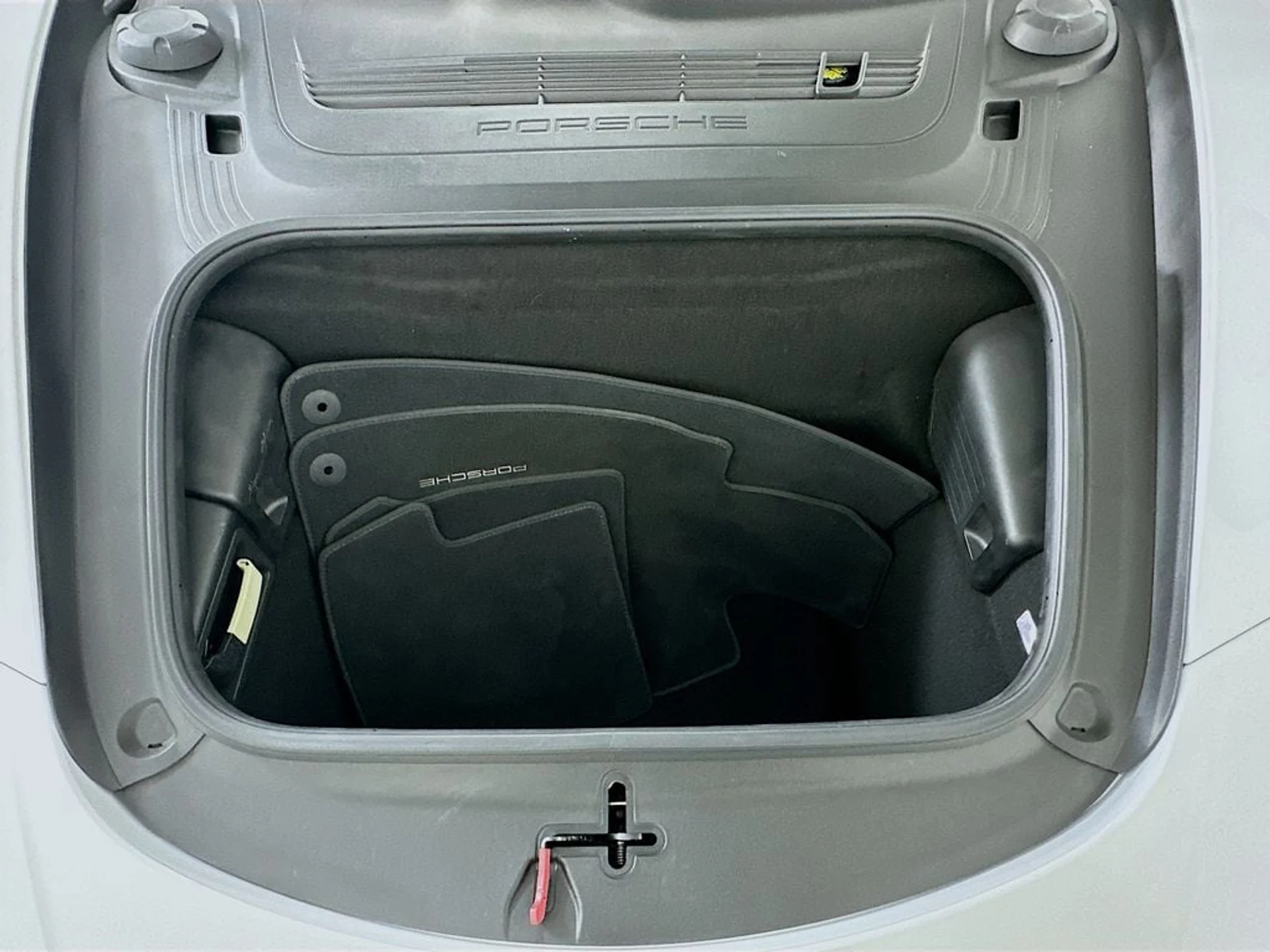 mph025_1222166805_e5d3829195840302906a4ab4317b2eecx_a81644d0e6