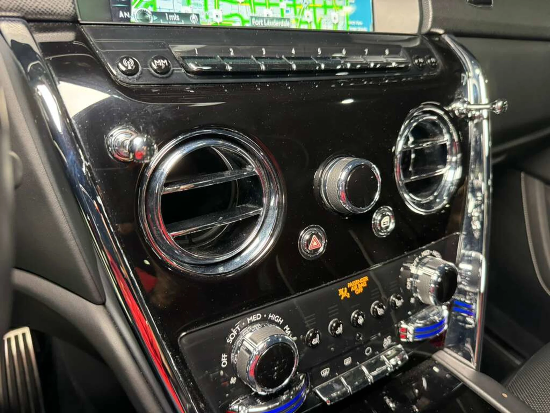 mph025_1222882902_9c8da560957ff60e6d77c6225b1d9df9_7b8204205d