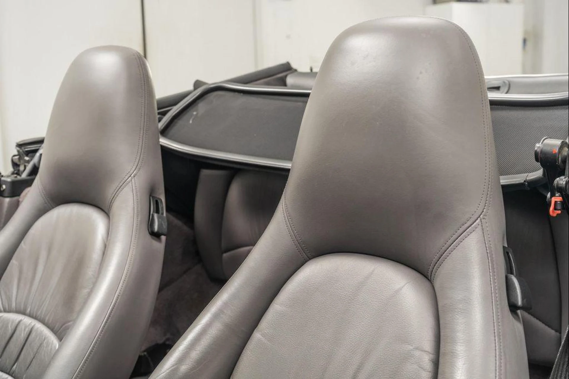 mph025_1226507713_Rm_Bh_Gge_JS_0_8_N_Ie_Agt_Uizm_IALA_160aeaa45b