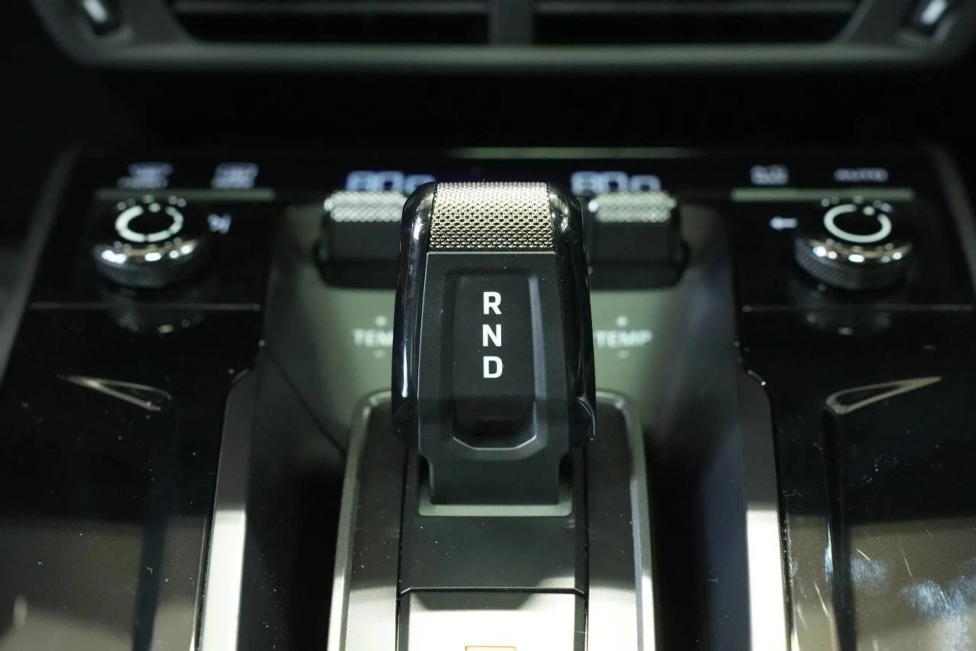 mph025_1228047329_00d3f2d548eaa38c54eeb8cf4fa5c603_6ced45dbe2