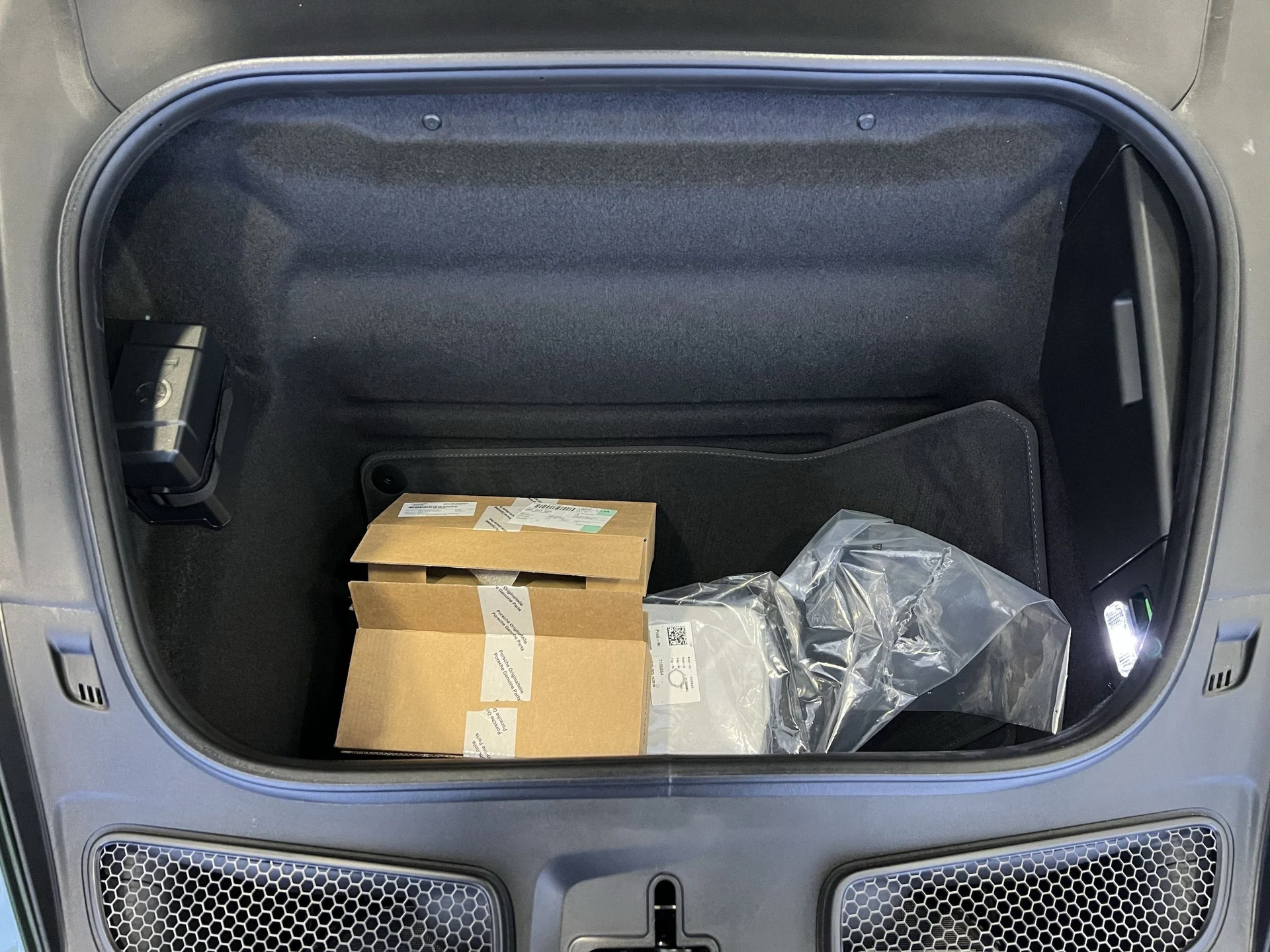 mph025_1230228355_64279330378f504fe934e6e97e67b2d9x_f579852d19