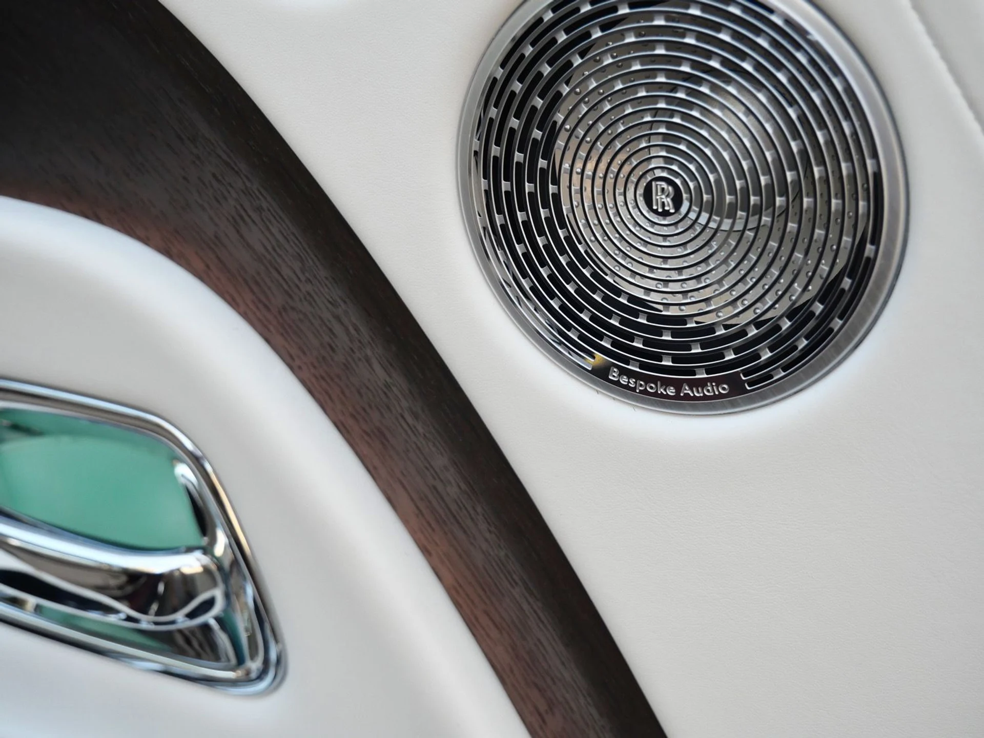 mph025_1230895725_96c3038deb486ac01a3b6ccdc397806ex_2798c79bac