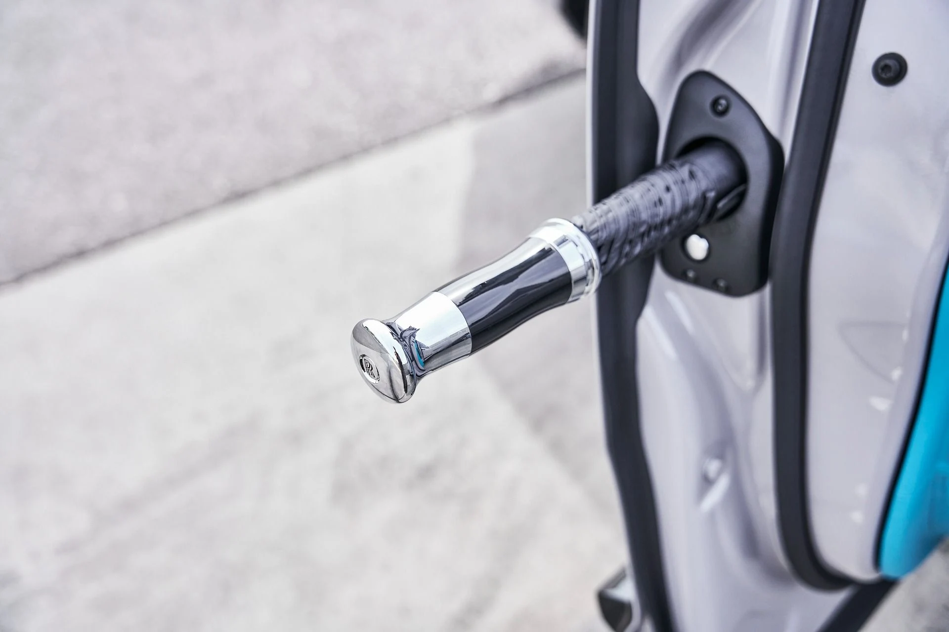 mph025_123114526_Used_2025_Rolls_Royce_Cullinan_Black_Badge_1774912472_aa73197765