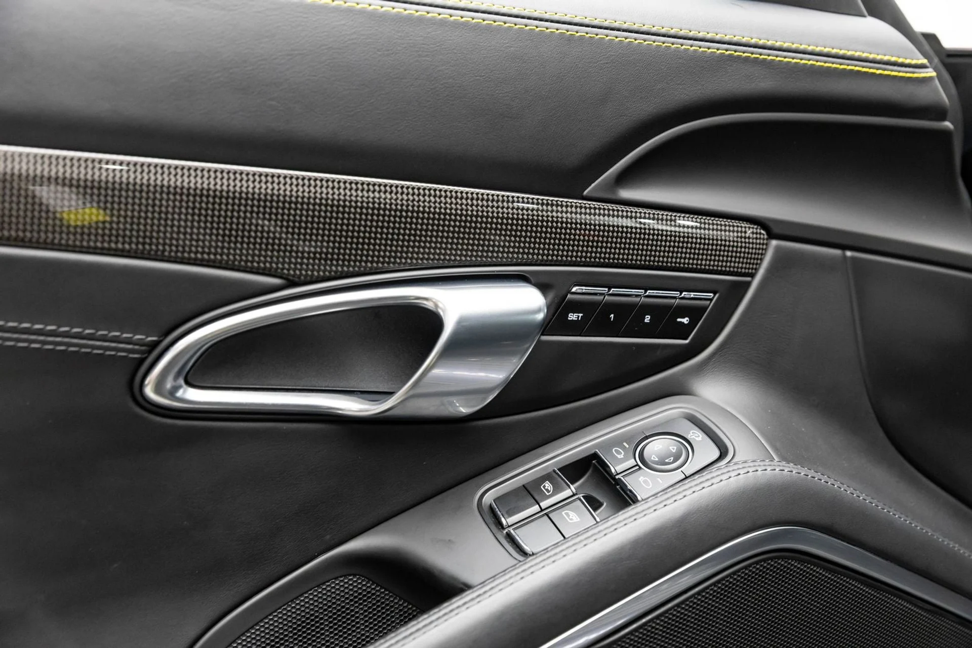 mph025_1242974234_26_9a6d8060c1