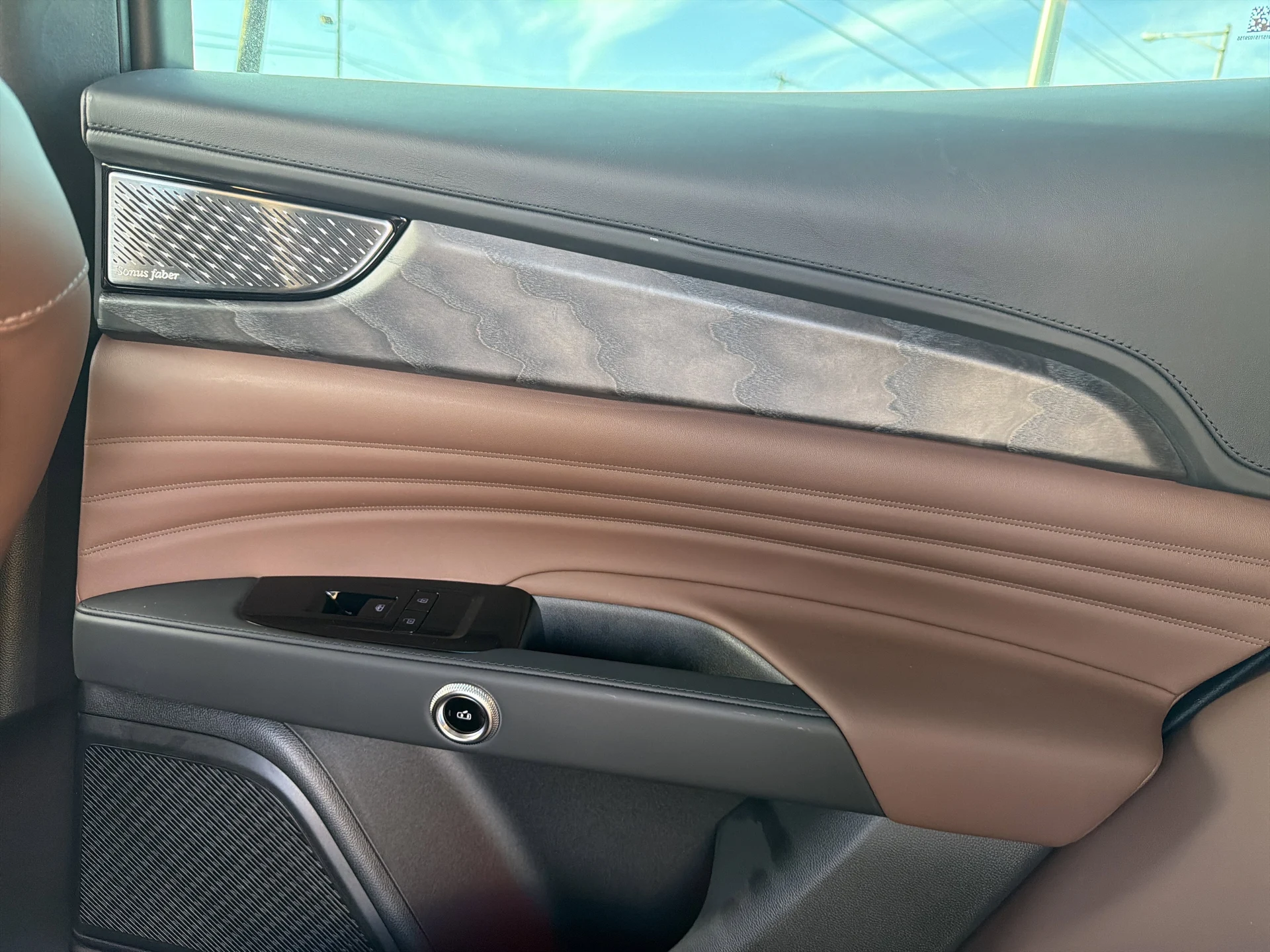 mph025_1243579818_26_8ea907c4e0