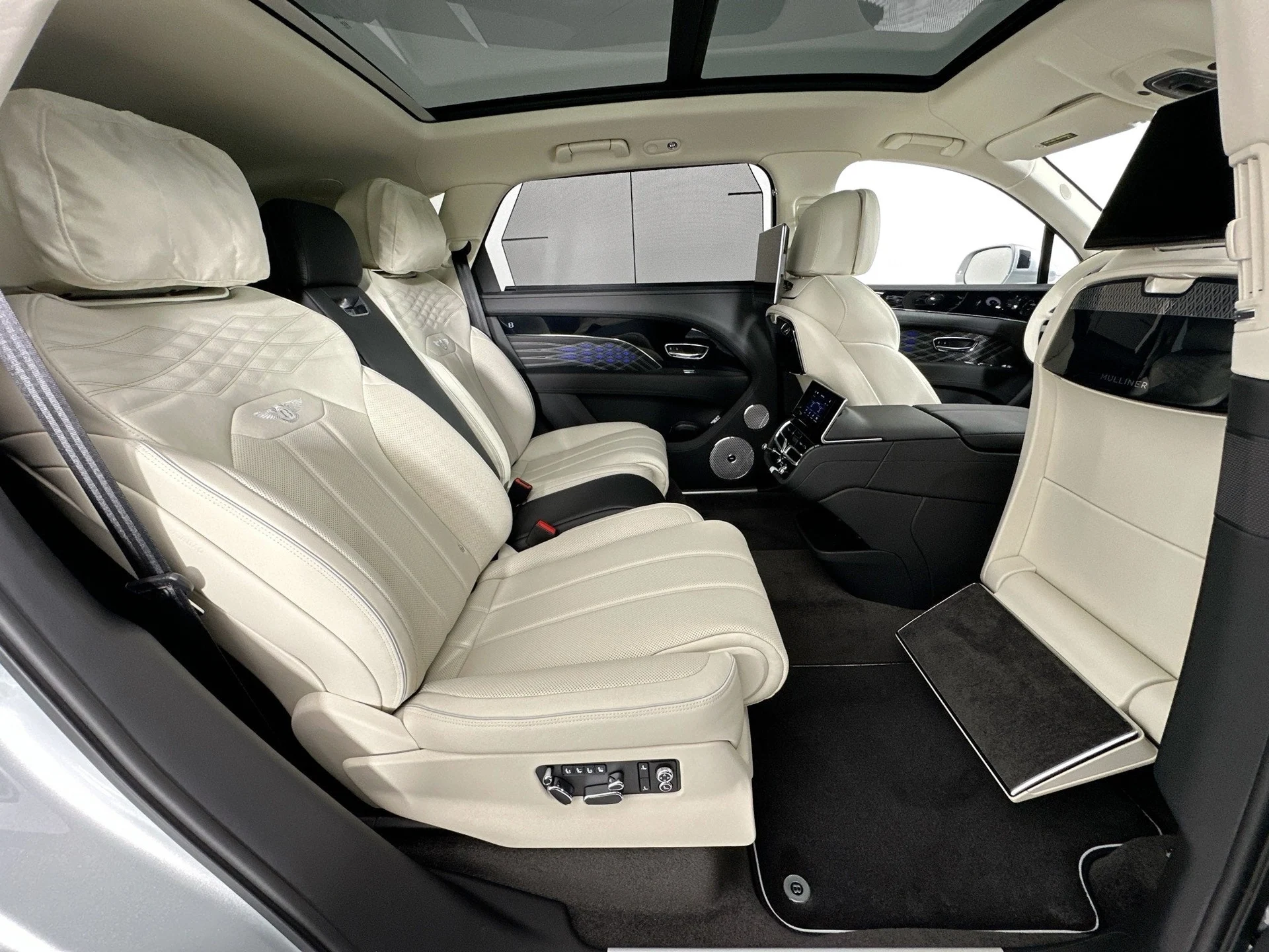 mph025_1247327650_26_0686d416c1