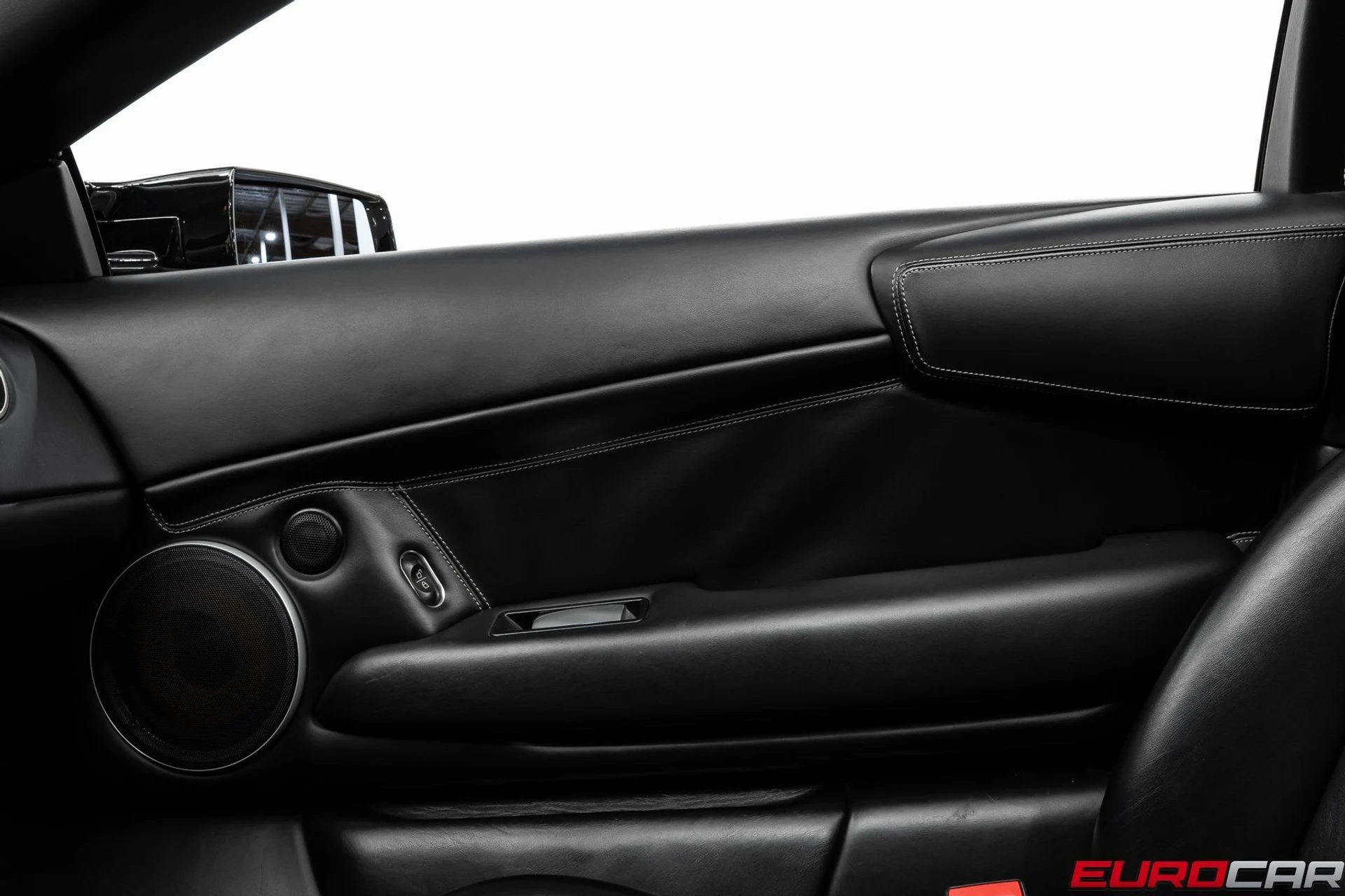 mph025_1251069948_image_26_b9226a2801