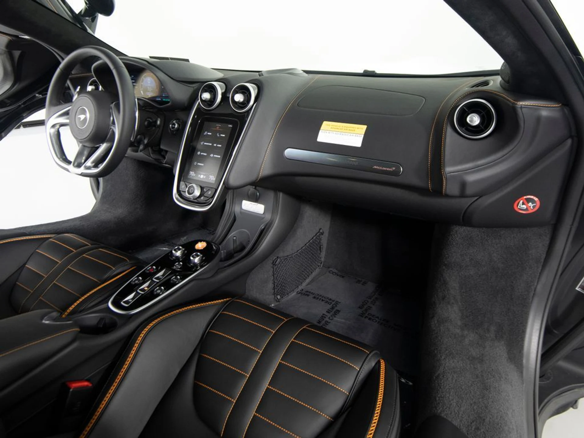 mph025_125557833_ba429766fb84fd540a59511f13b4fc3dx_0ac3d17df6