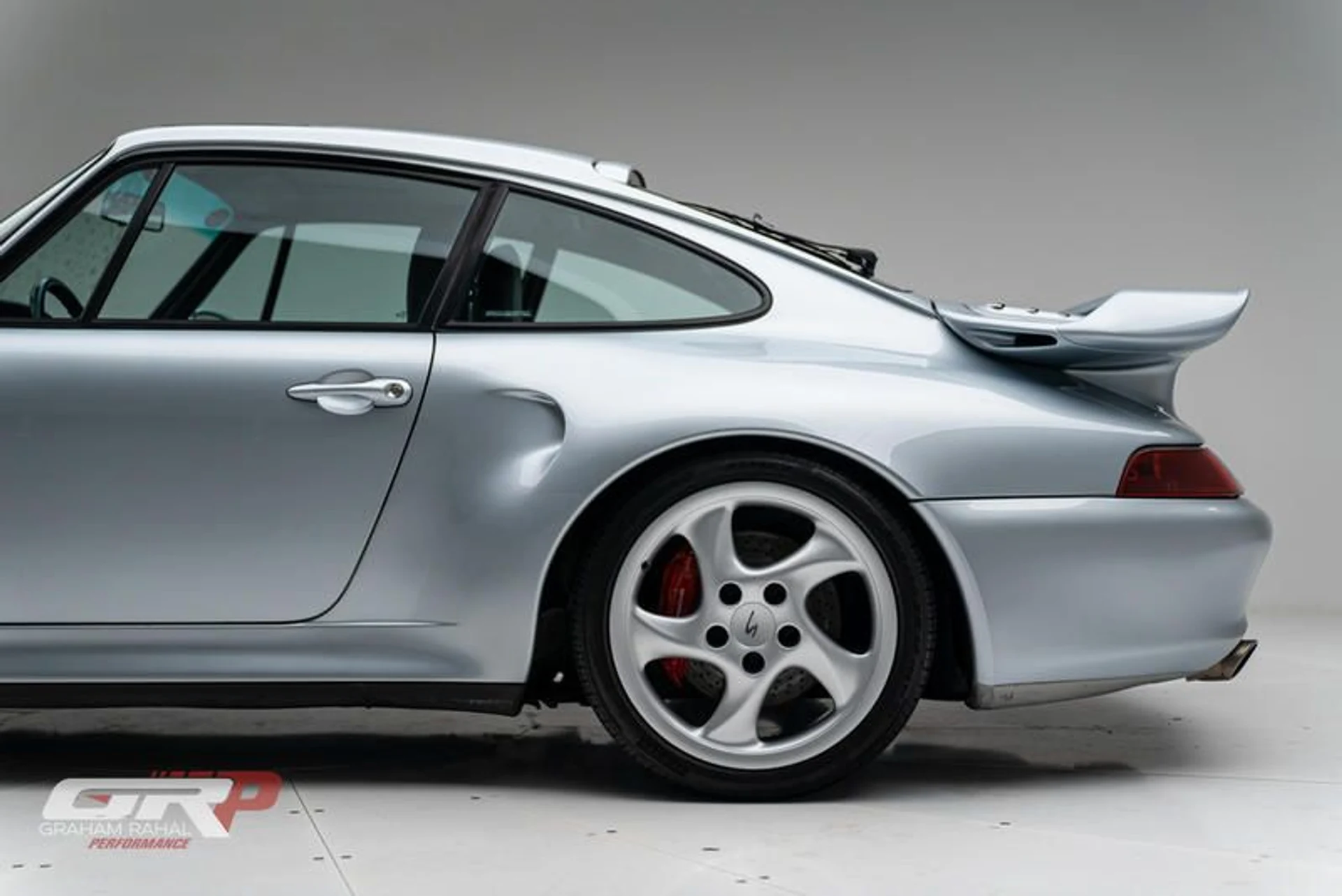 mph025_1262310678_7286608_D_392_A_45_E8_8985_E01_FA_128_A4_B9_0e8cbd9542