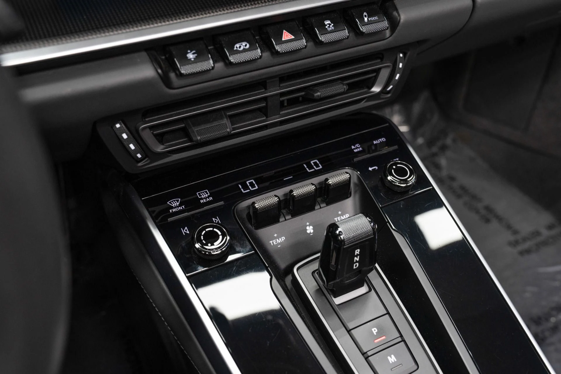 mph025_1264647274_Used_2021_Porsche_911_Turbo_S_Cabriolet_620_Horsepower_Heated_and_Ventilated_Adaptive_Seats_1763153149_ebcea37b3d