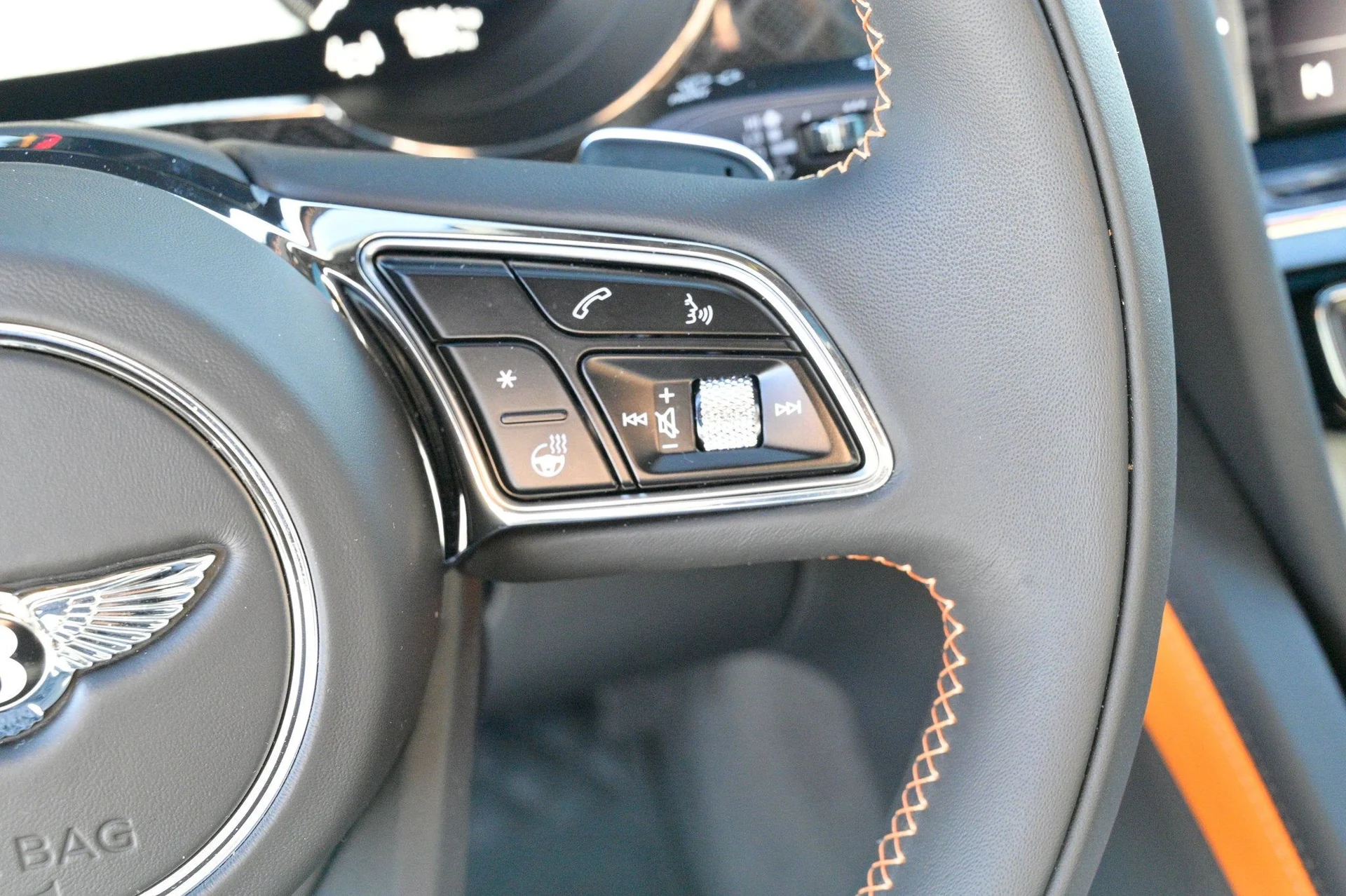 mph025_126780080_9f119b825ba948a5bd9cdd07a1850b6e_348ca252cc