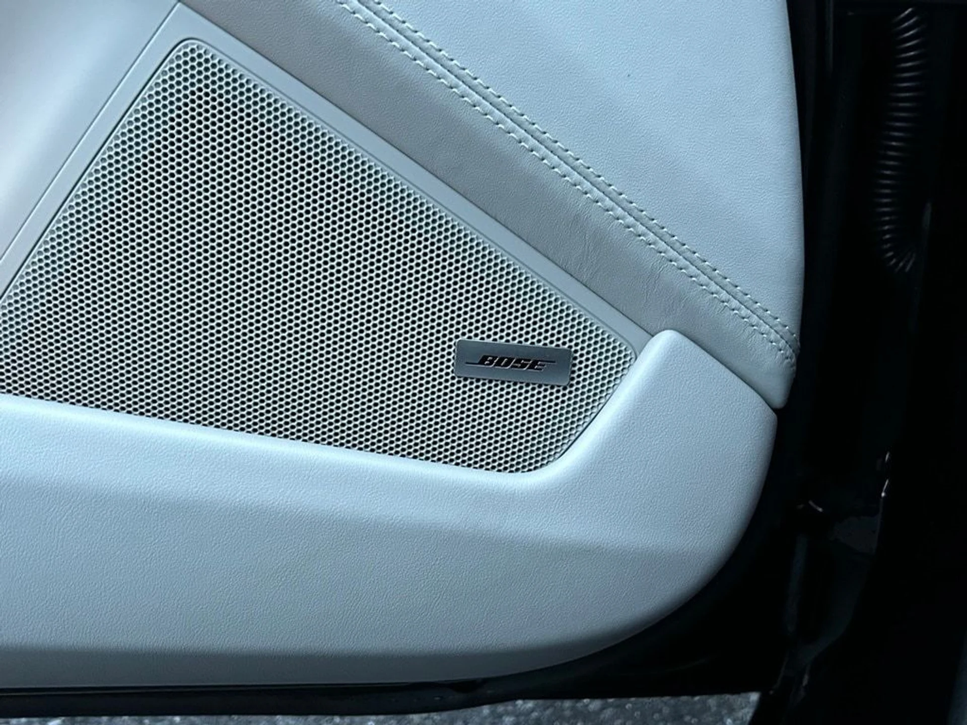 mph025_1268765828_fb25b5fc0d23d39668440af69ef35896x_aba58abef8