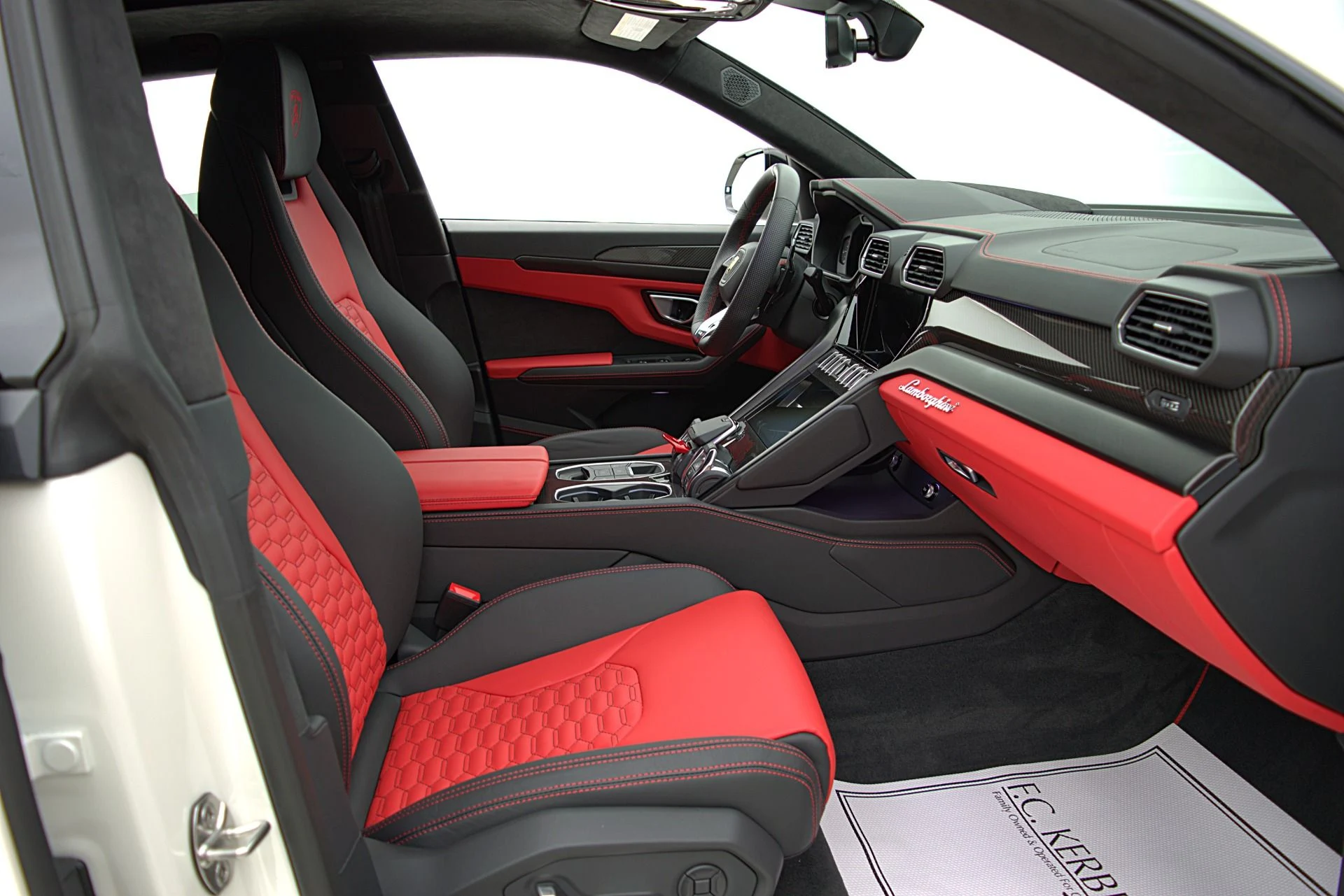 mph025_1273563941_Used_2022_Lamborghini_Urus_SELEZIONE_PRE_OWNED_CERTIFIED_9a4b75df01