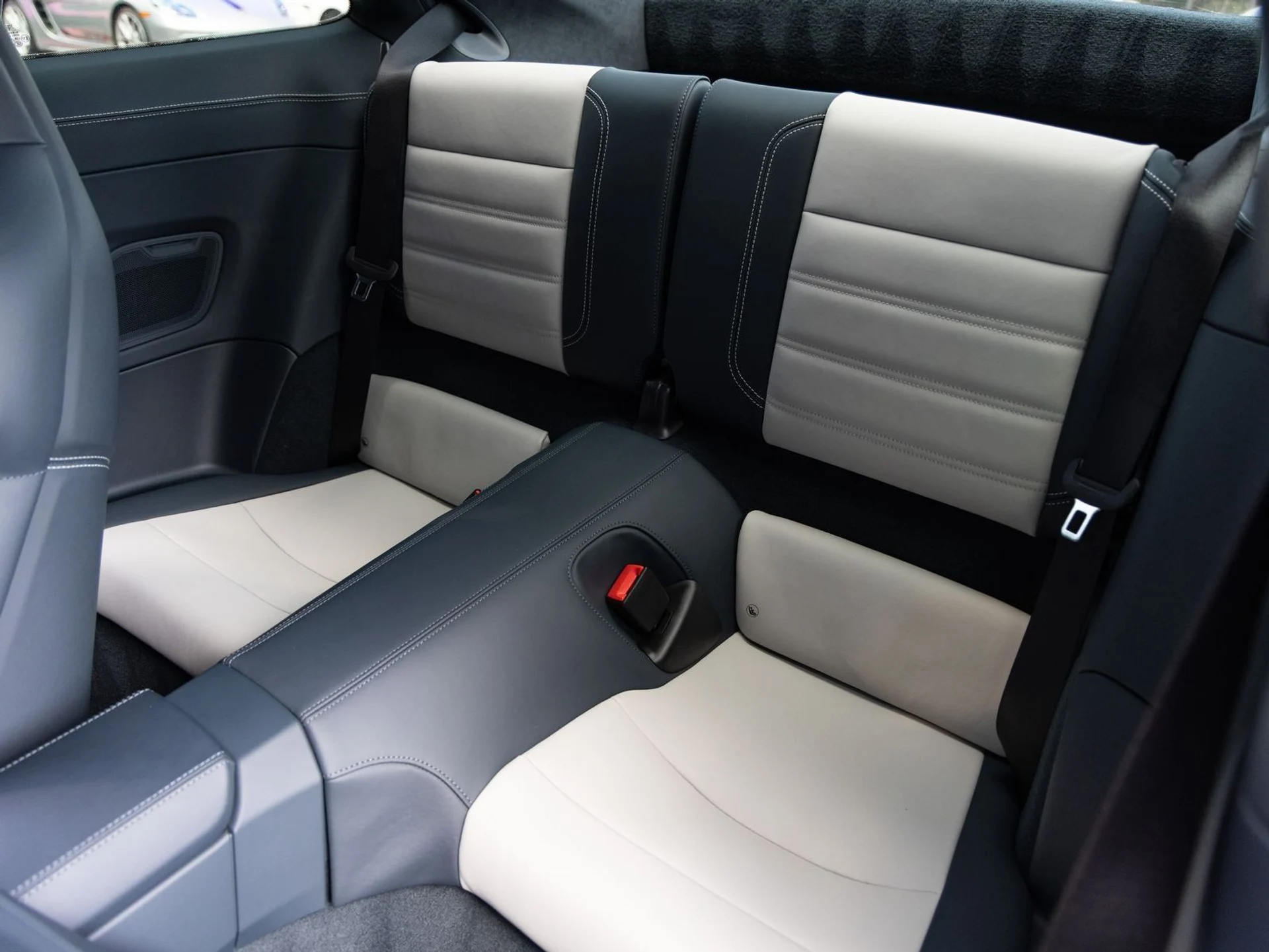 mph025_1276603110_26_b7140cf3ac