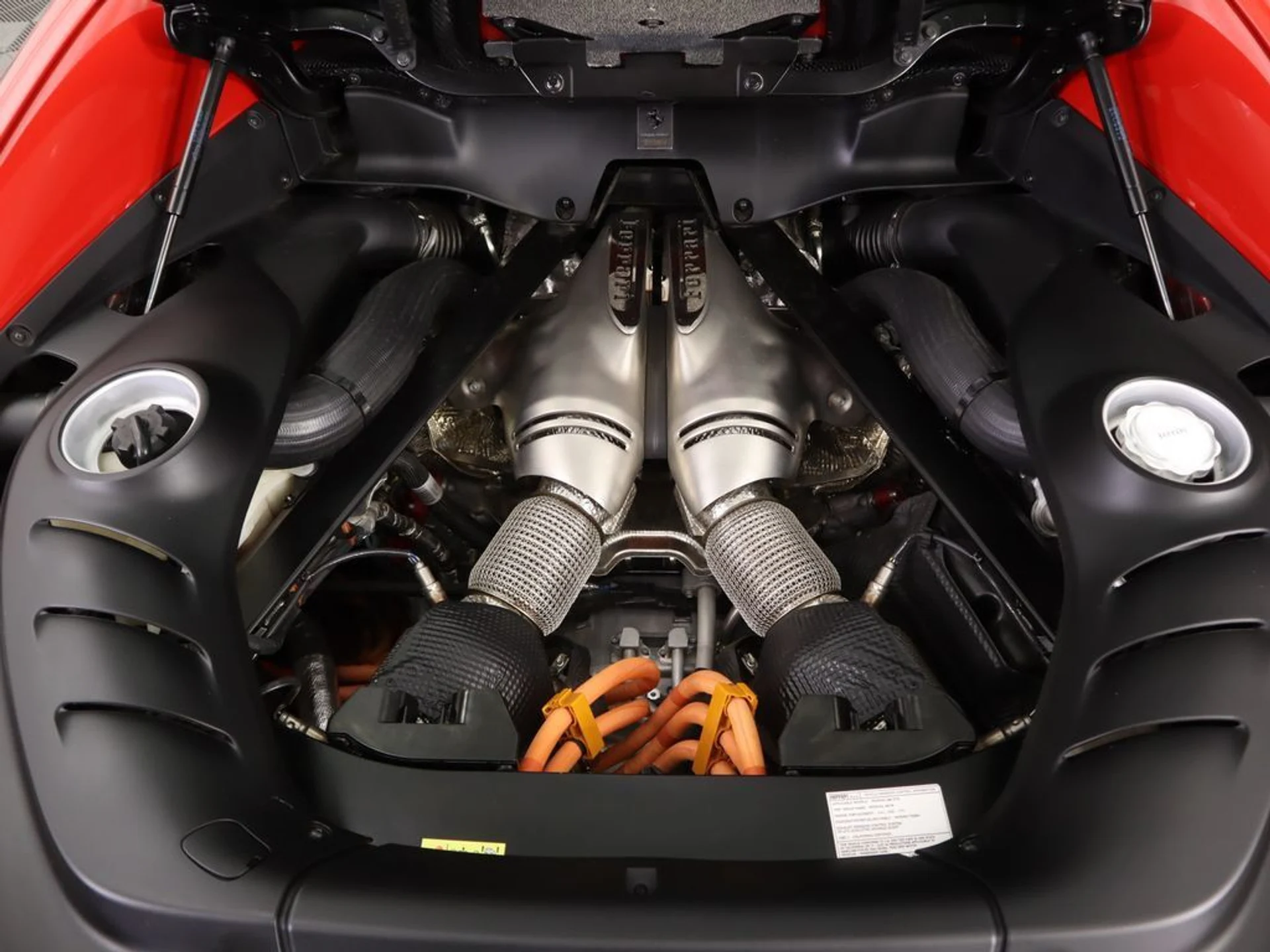 mph025_1280449465_used_2024_ferrari_296_gtb_coupe_8119_22982882_26_1024_806598c787