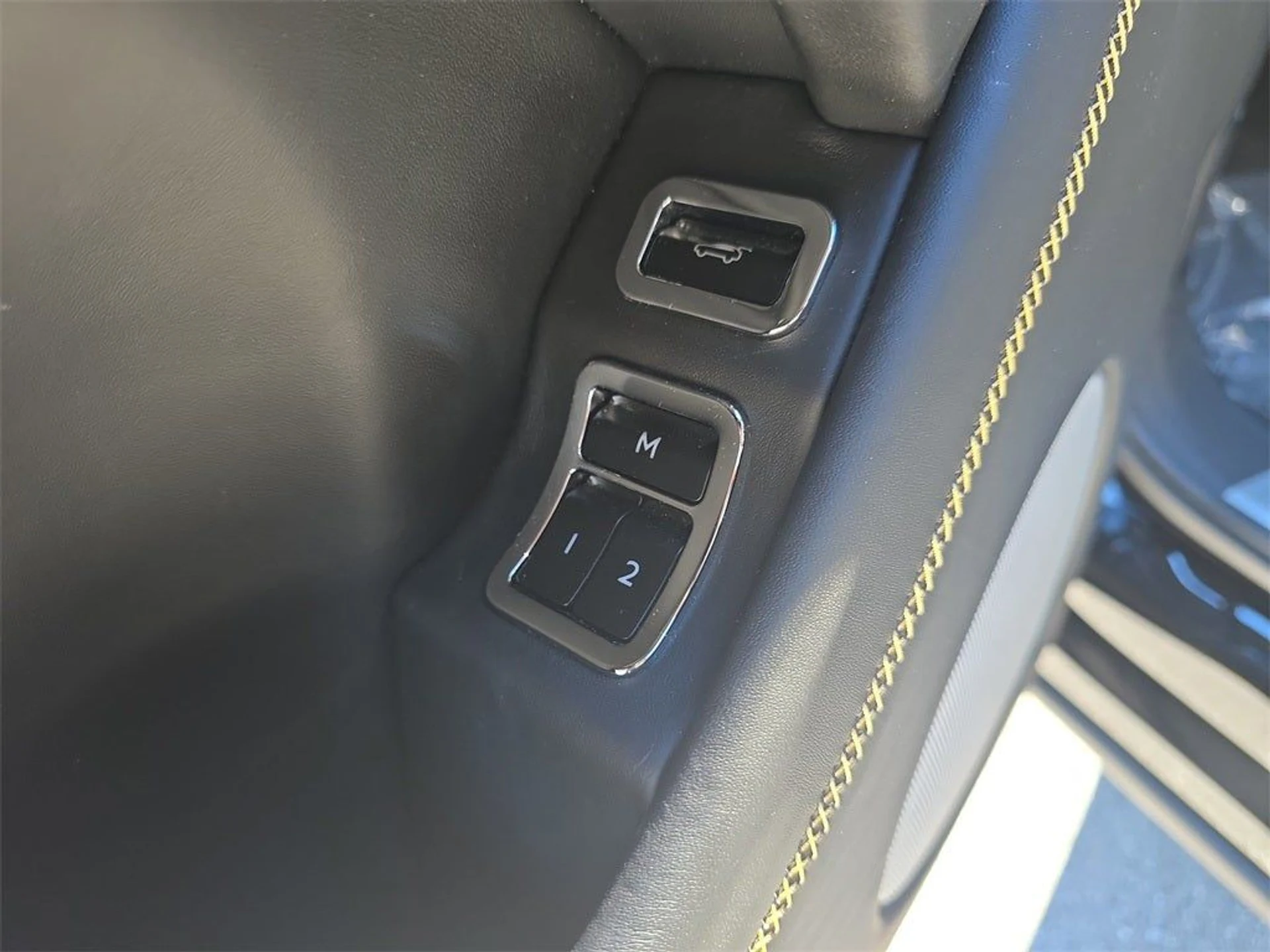 mph025_1288533212_26_315b61a945