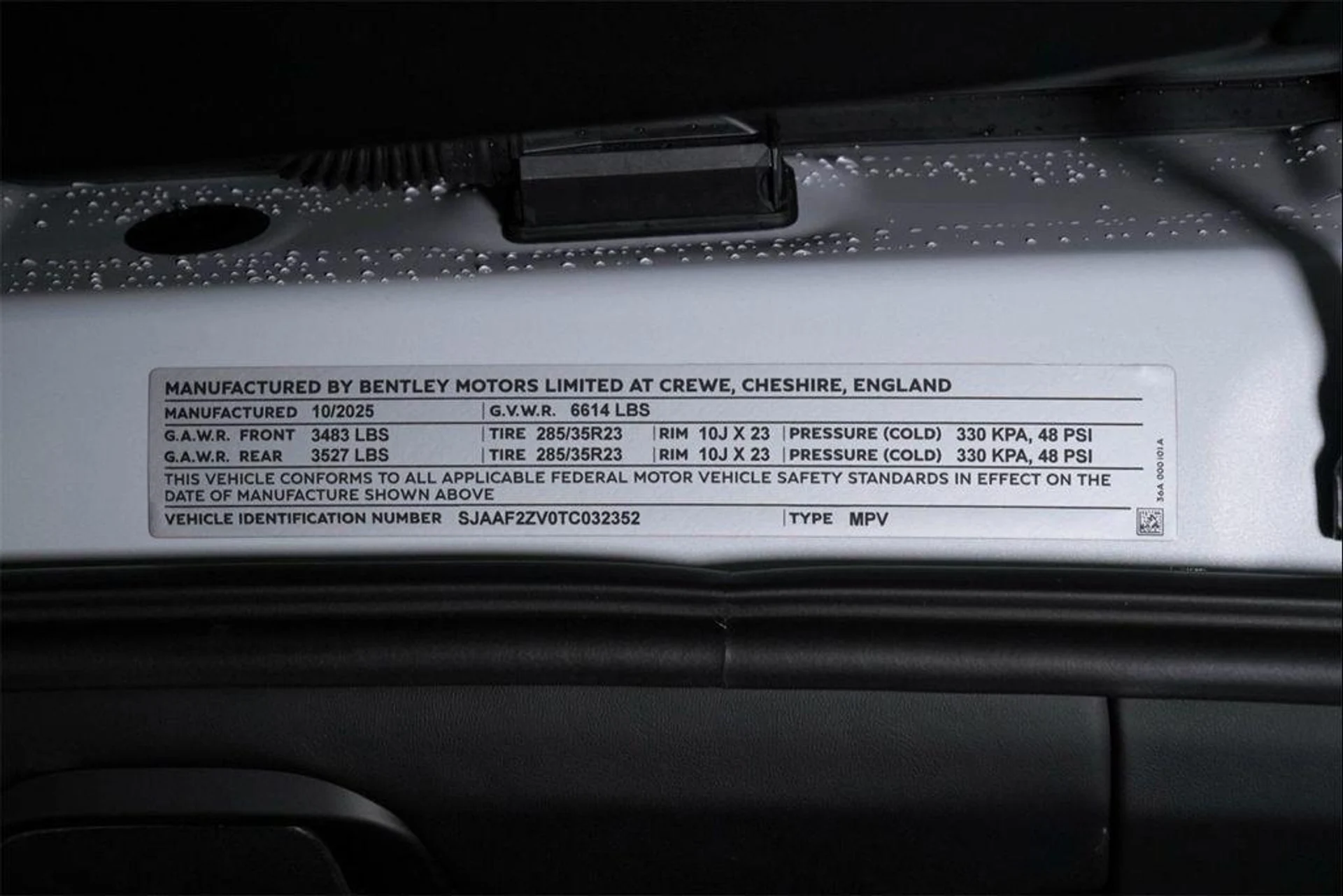 mph025_1296669676_bm0lwocx_Kz_E846_Yl_Krz_Xvs6f_EUI_c299fa7b41