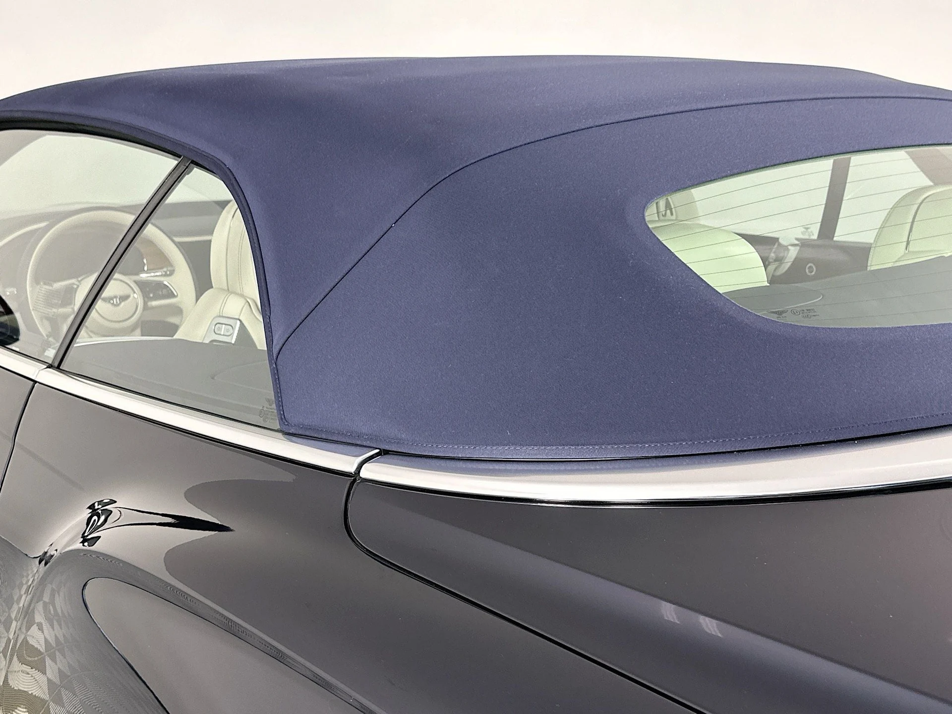 mph025_129845452_26_d8dba6e0de