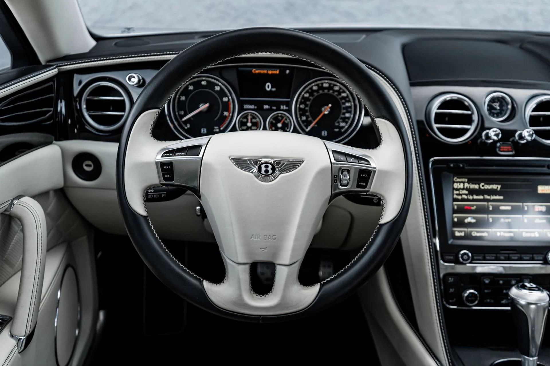 mph025_1299465750_0d7bfac6_c879_4417_83db_e50781756f34_56406677f4