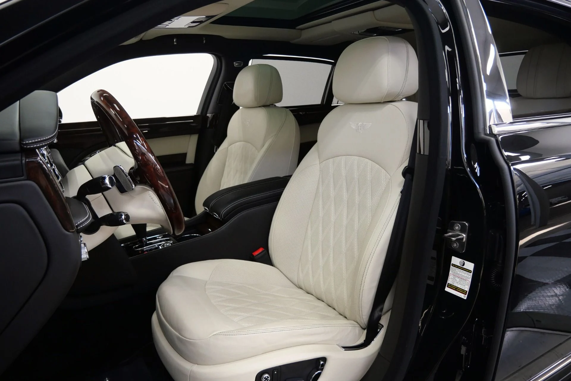 mph025_1299754820_Used_2020_Bentley_Mulsanne_Speed_Low_Miles_Premier_Specification_Comfort_Specification_1777910018_e89f1344f0
