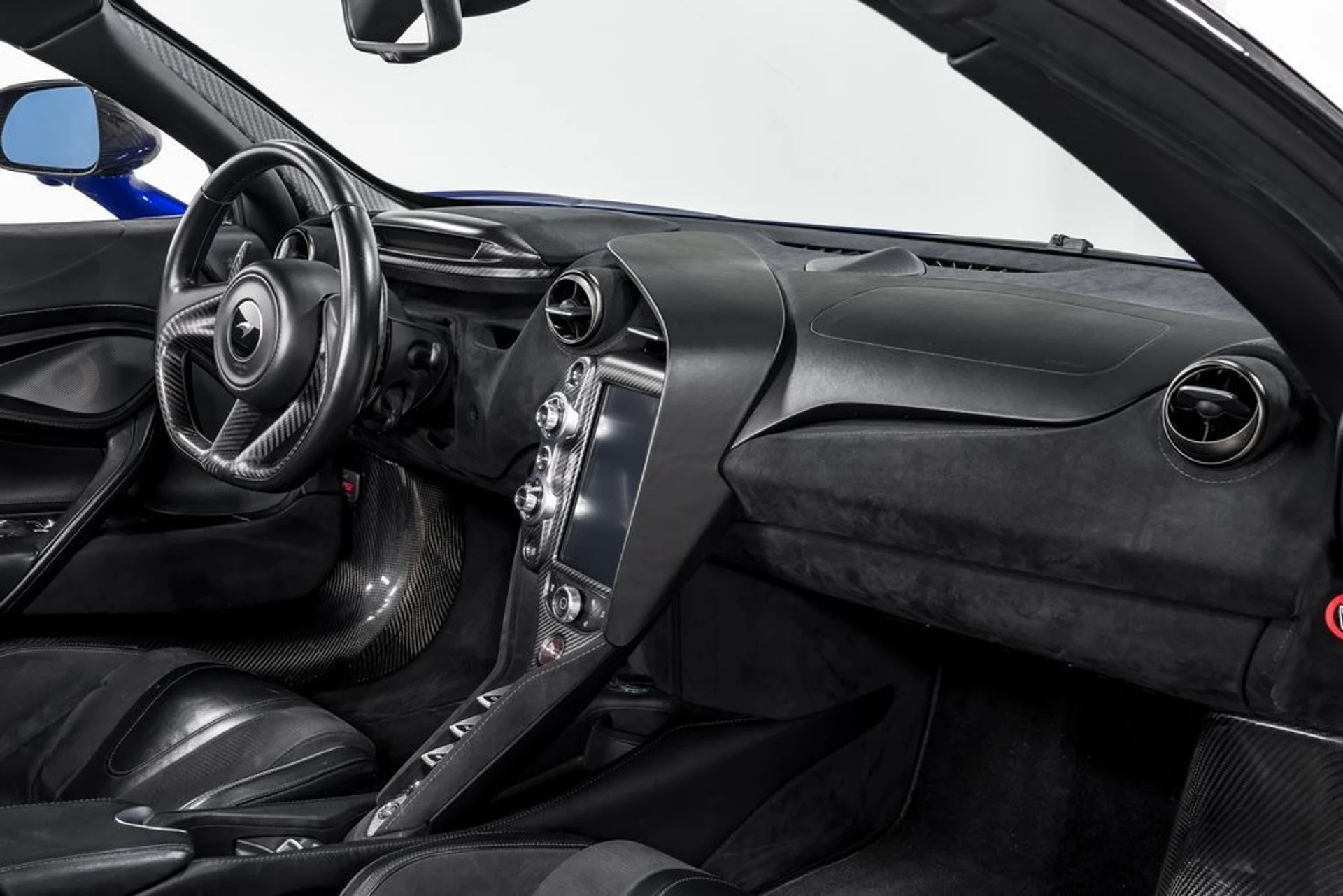 mph025_1300449674_687049311bebf3c03b483952db4bae43x_cb1d0c68d3