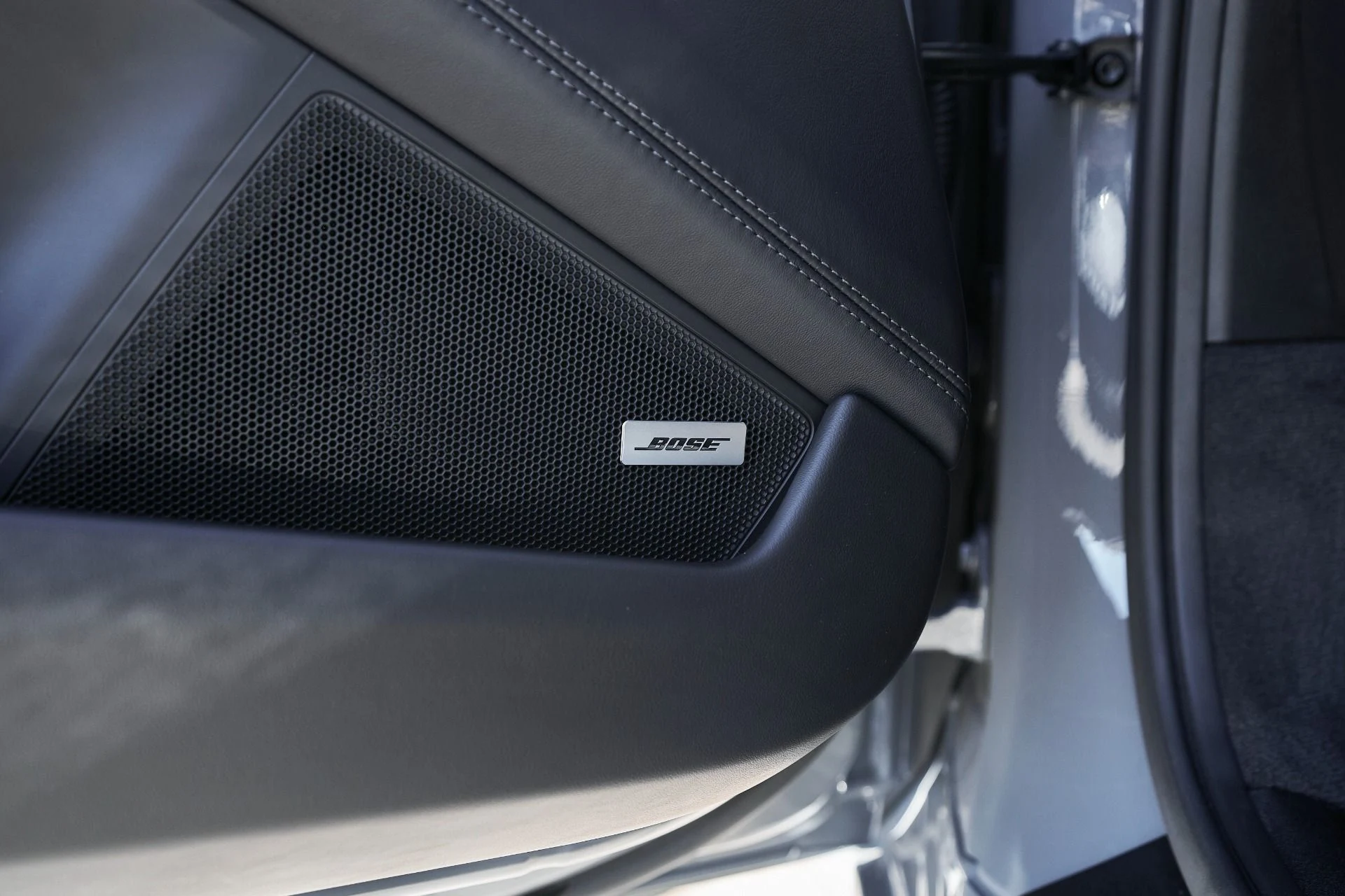 mph025_1300516718_Used_2024_Porsche_911_Carrera_S_1763676119_07baf4b3cd