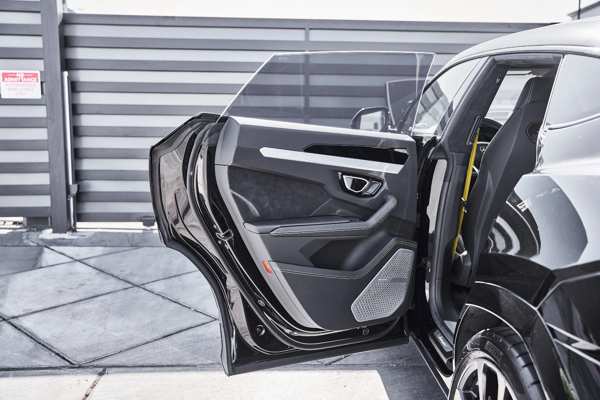 mph025_130212974_Used_2024_Lamborghini_Urus_S_1780082852_1b5856d47e