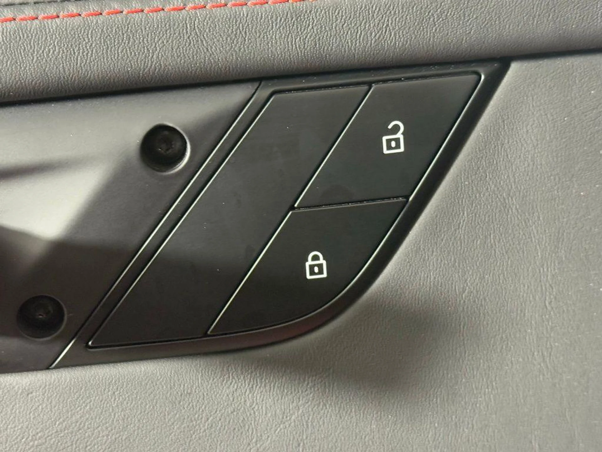 mph025_1302443931_Bblax_N2rq_W6_Ns4fw_B4_Ticj_IY_0_o_4c2f43f8e4