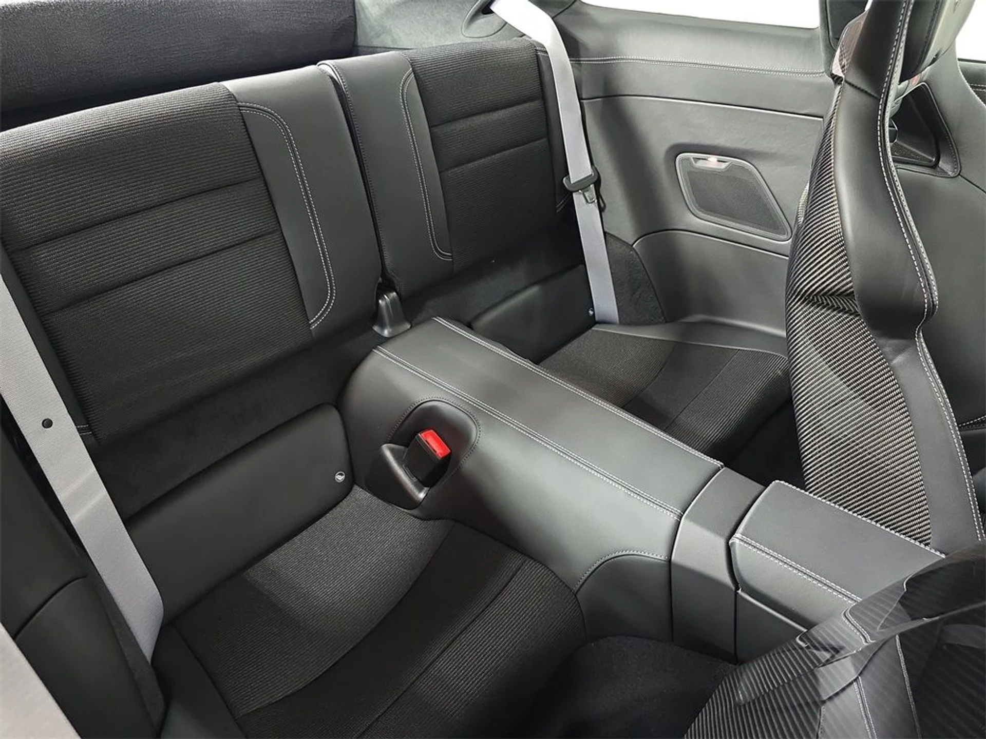 mph025_131334179_11ba9768aa963f50eb01a573e03b5f80_44d63261fc