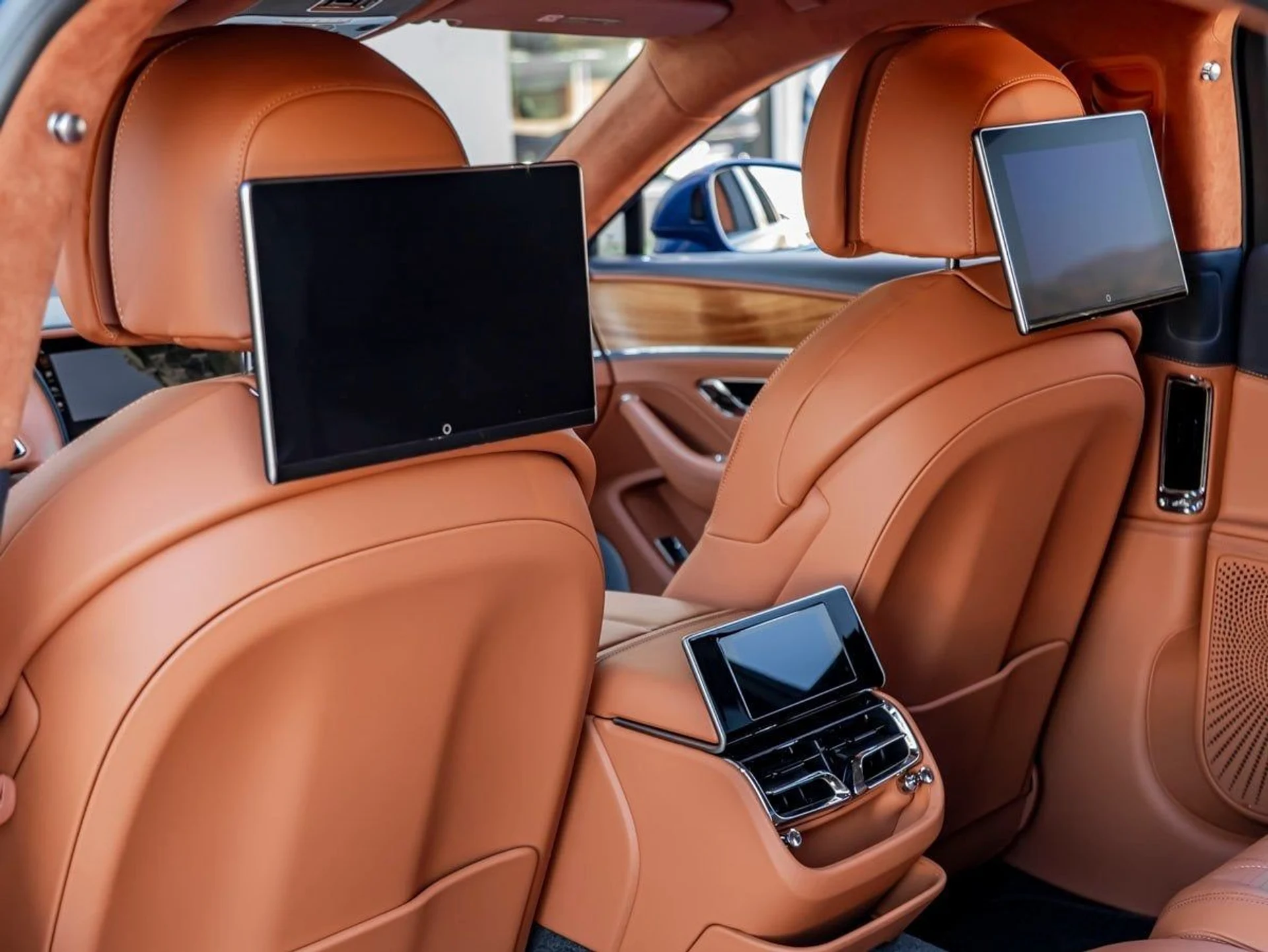 mph025_1313799998_26_8b1ac9f367