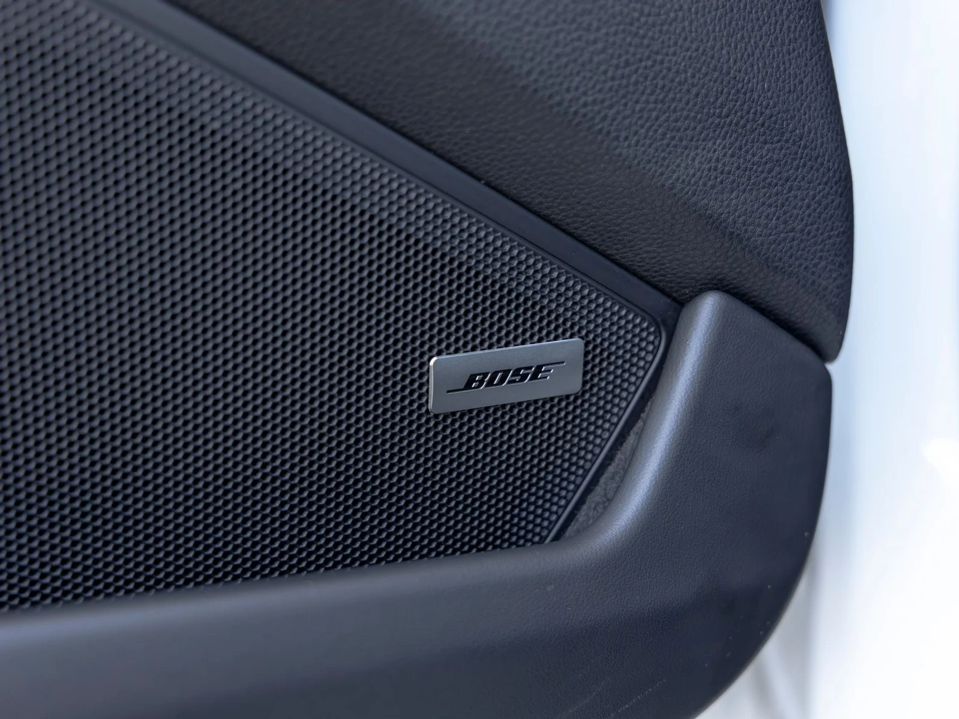 mph025_1321314309_26_6156bc0302