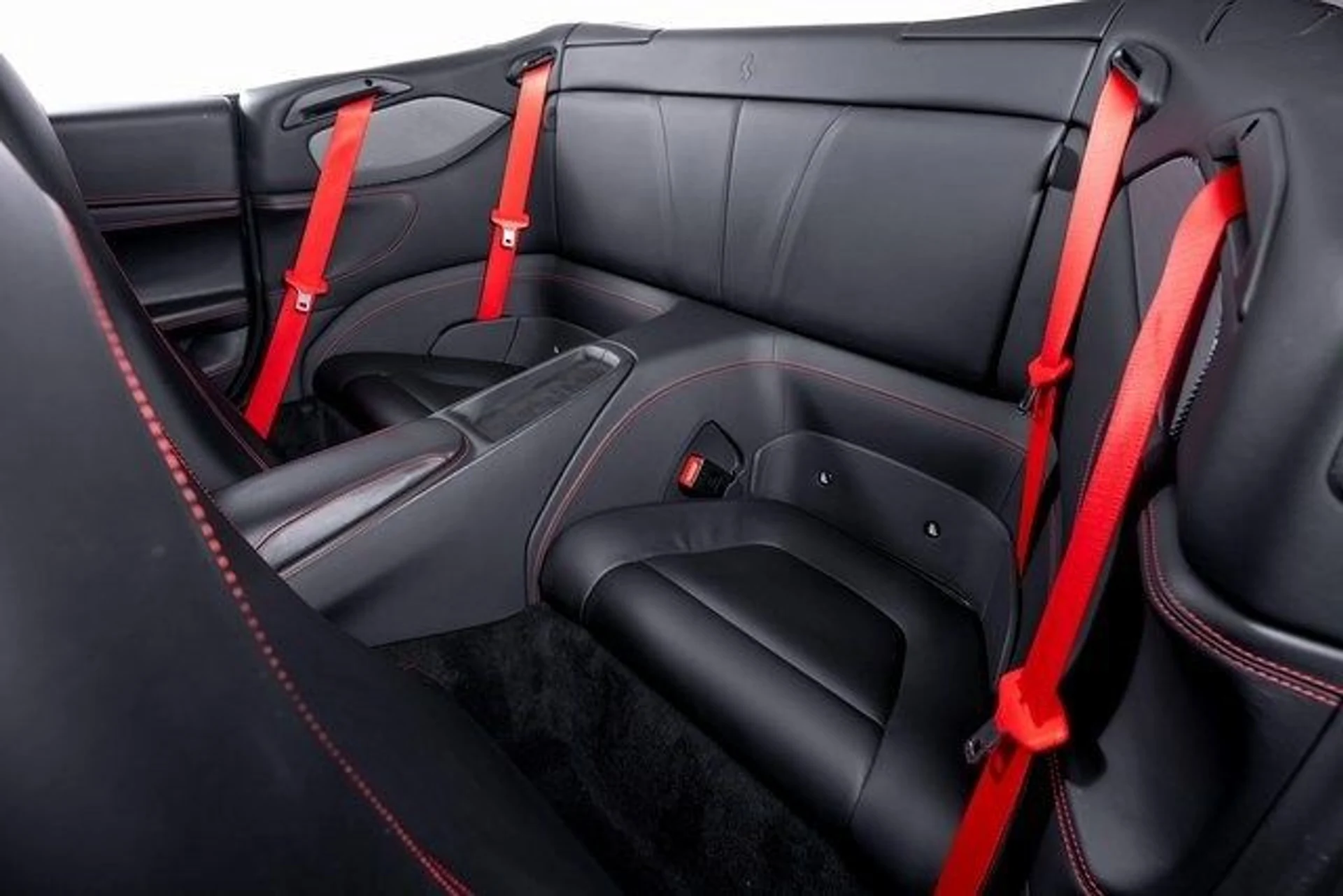 mph025_1324111523_89e87c822a9d0e5319aafc269acefcf0x_570b1e88c5