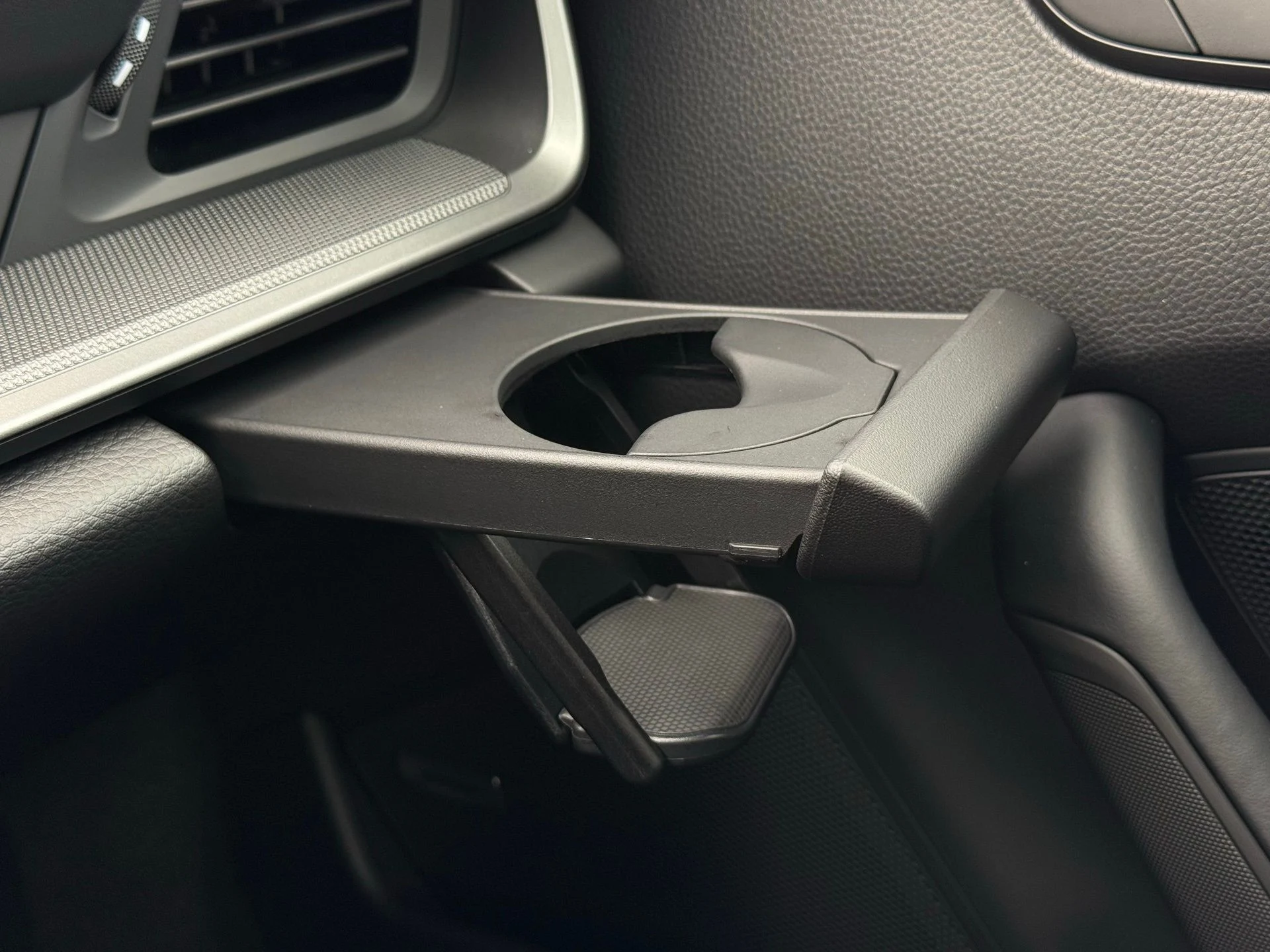 mph025_1324122896_06dafeab055c135bcaedc80dbfde3102_0118e24515