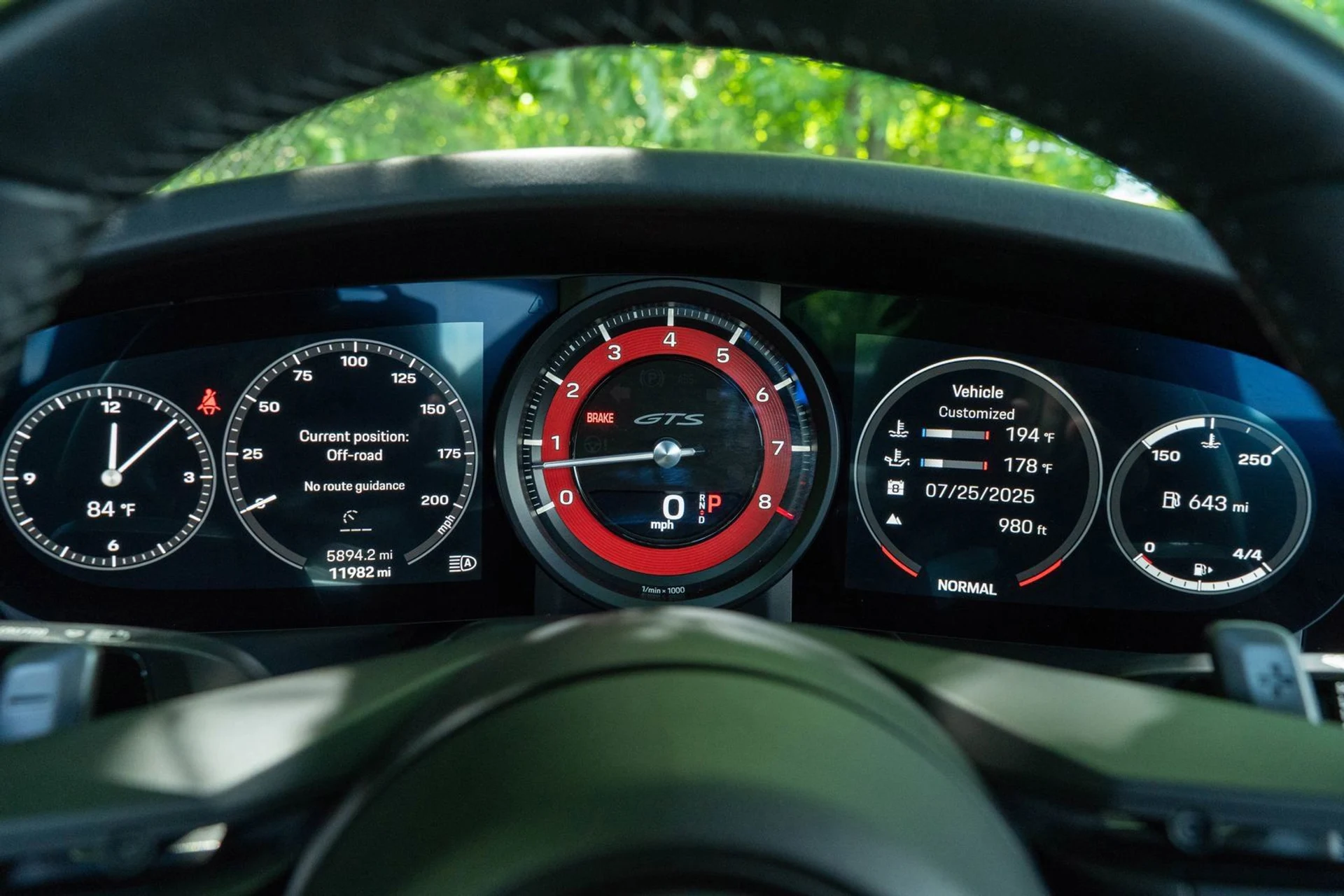 mph025_132515639_7c3989207770996744f57b2bcd631196_3d4c4d1d9b