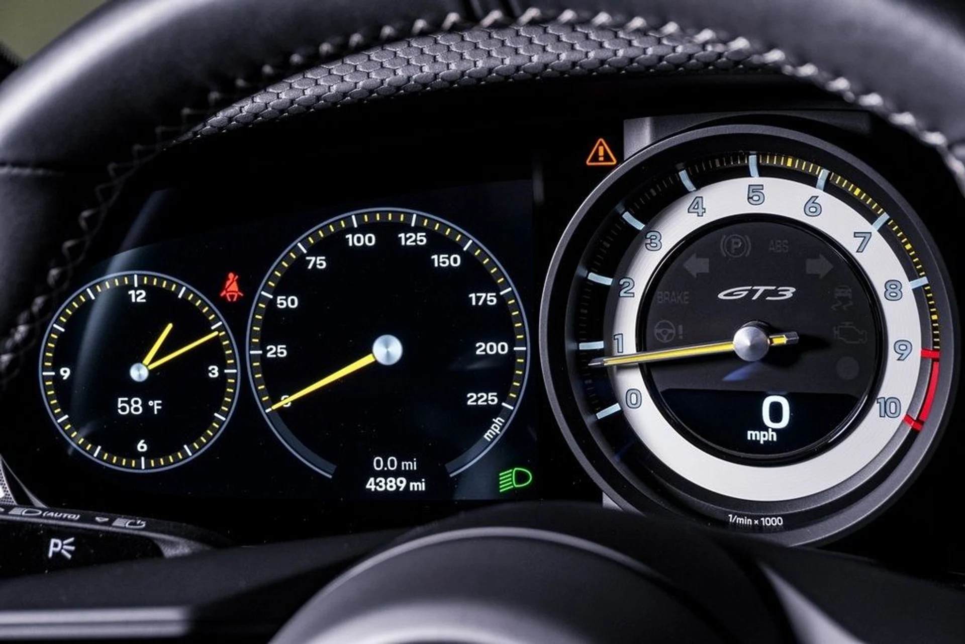 mph025_1334528916_5c6346ca561edc4f213ca08af4d8f832x_8a026eff41