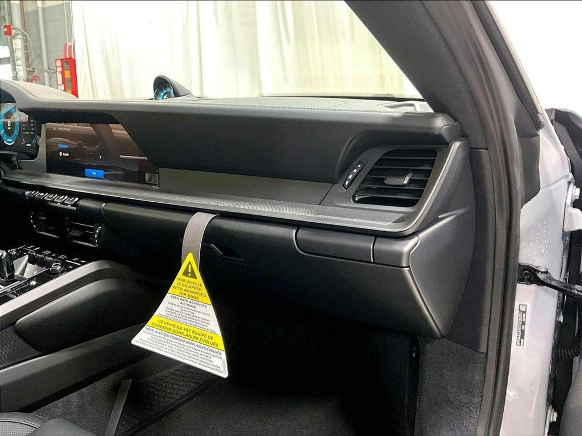 mph025_133961476_L6_Mzv1df4_BX_7_X_Zp_Mm_PYUM_1_Zk_TE_3658d93035