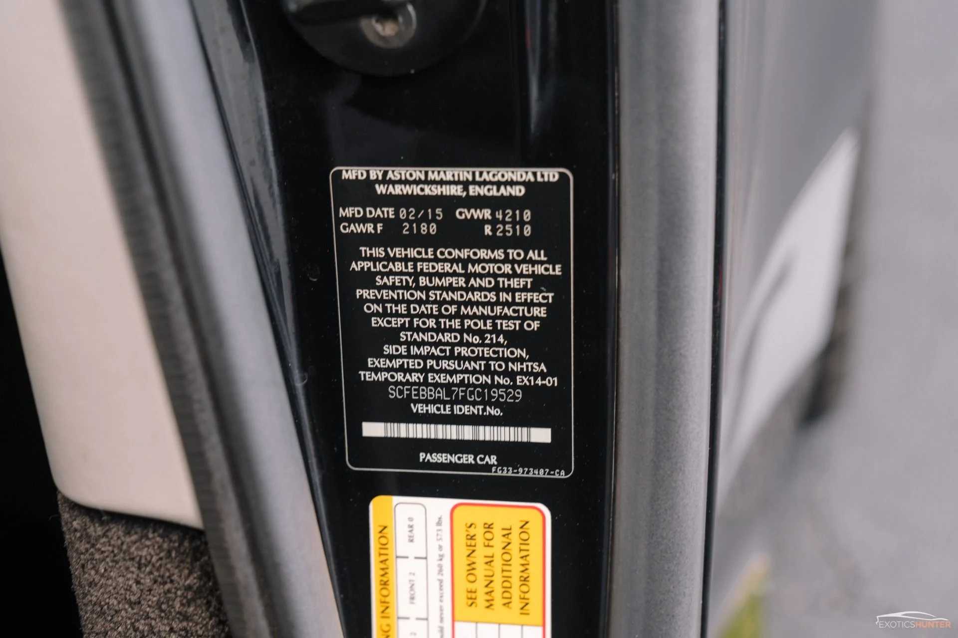 mph025_1340419582_Used_2015_Aston_Martin_V8_Vantage_GT_6_Speed_w_Argento_Grey_Interior_1746627937_7f0543420b