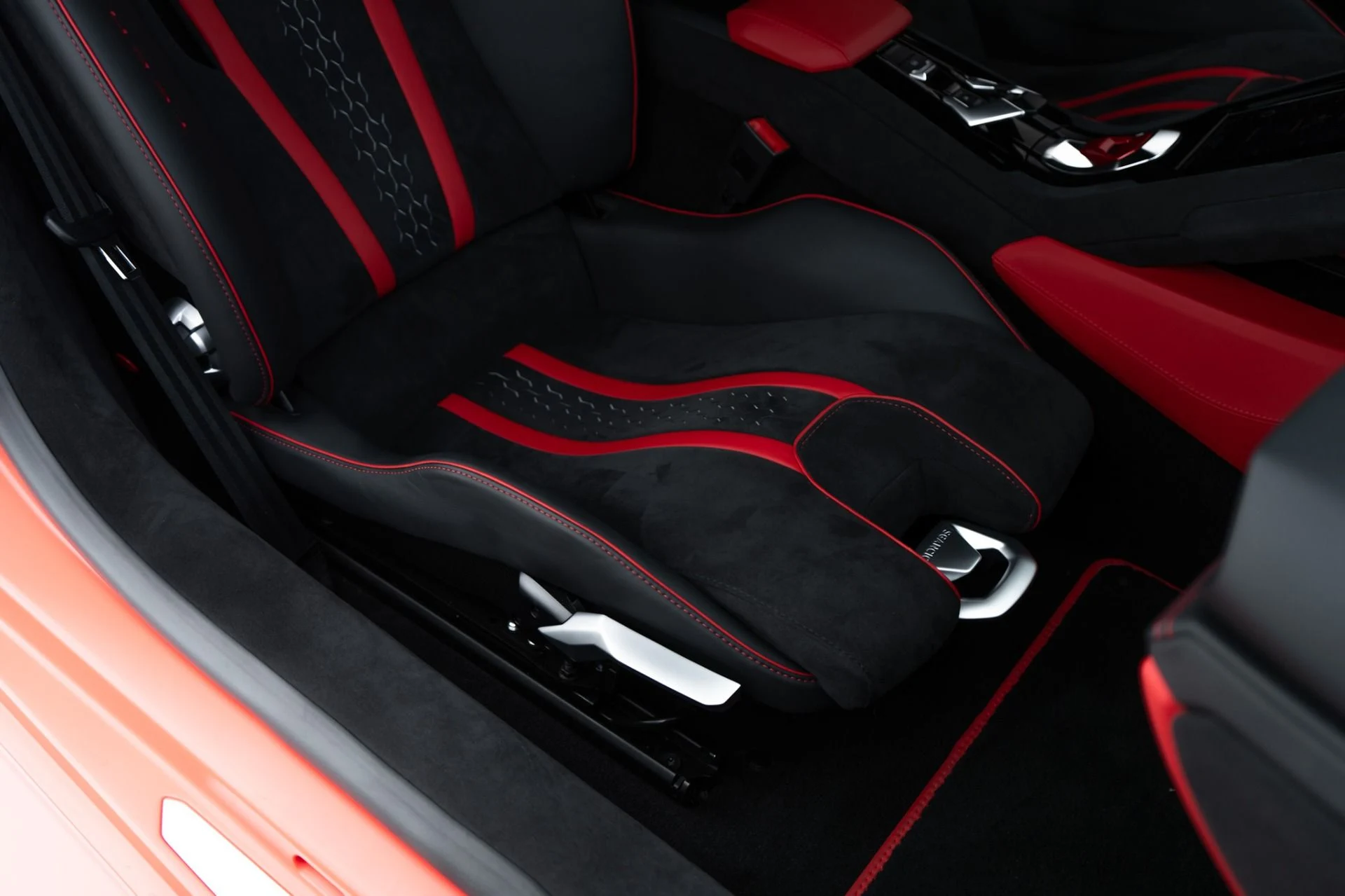 mph025_1341042546_Used_2023_Lamborghini_Huracan_Tecnica_1776704544_e483c9caee