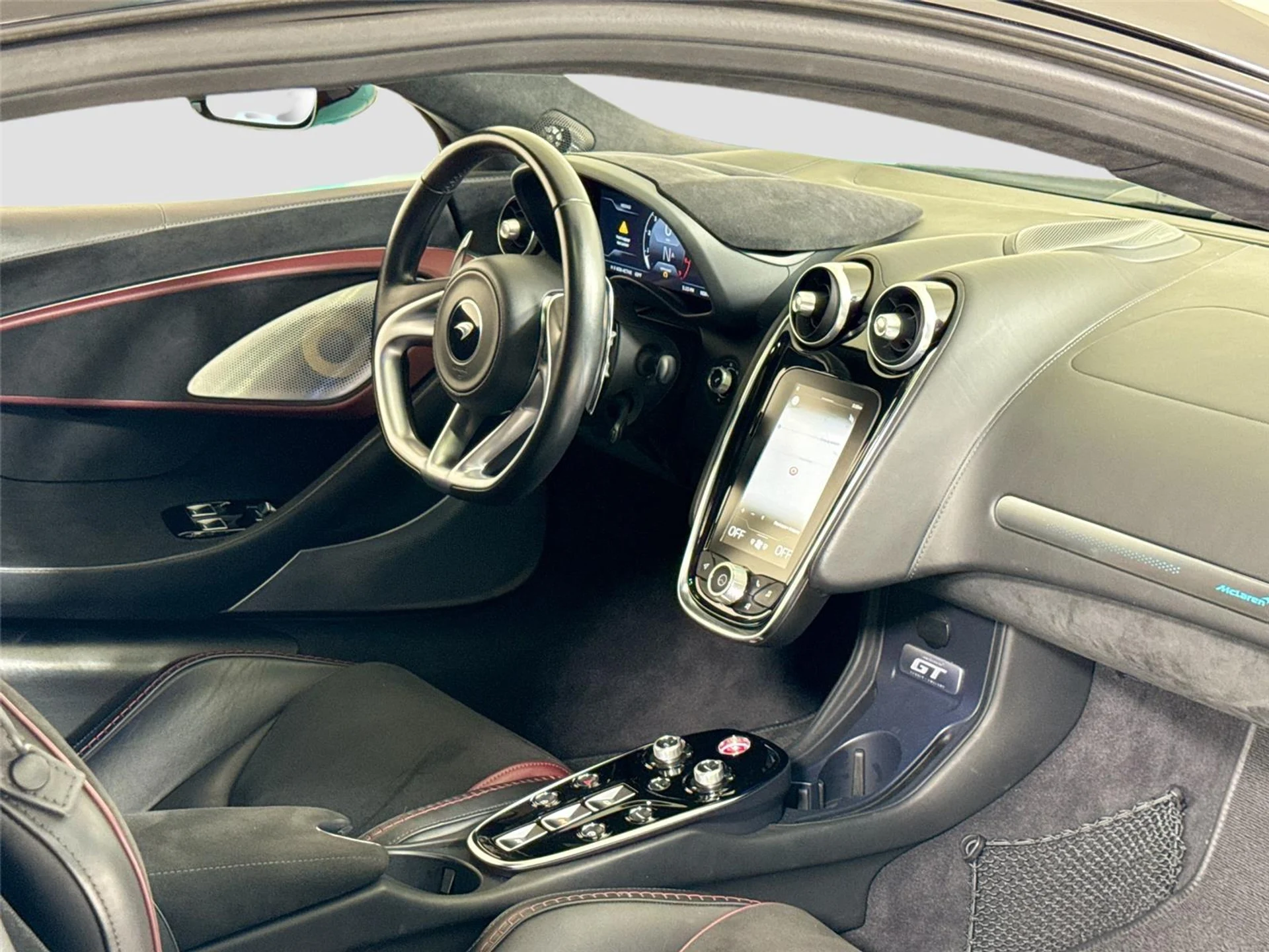 mph025_1344751557_70a699277a657e1402f304242222b005_2586ff4616