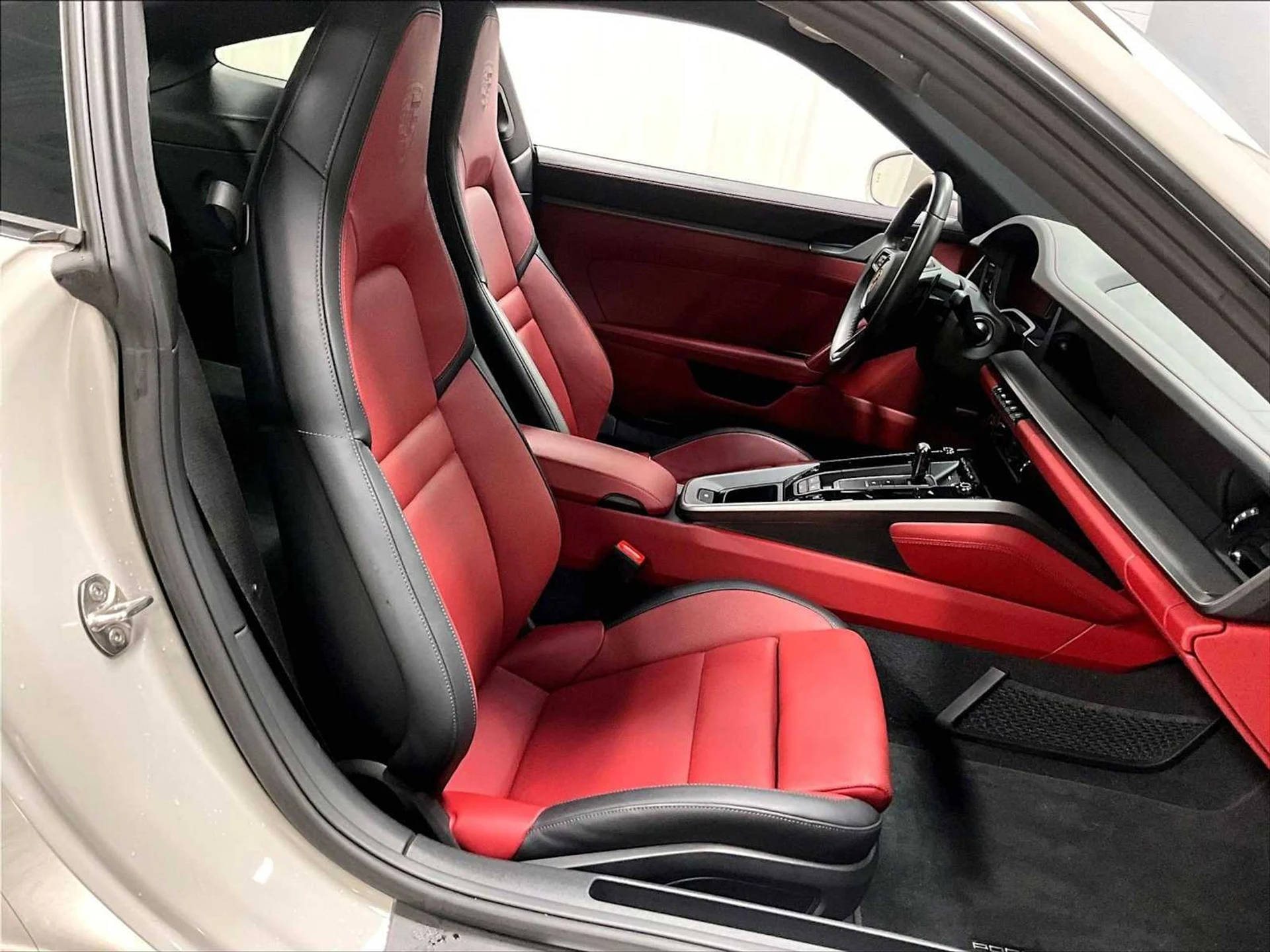 mph025_135389908_f2684bf94bfc495d43093ee262fa5bcex_5c78f8566f