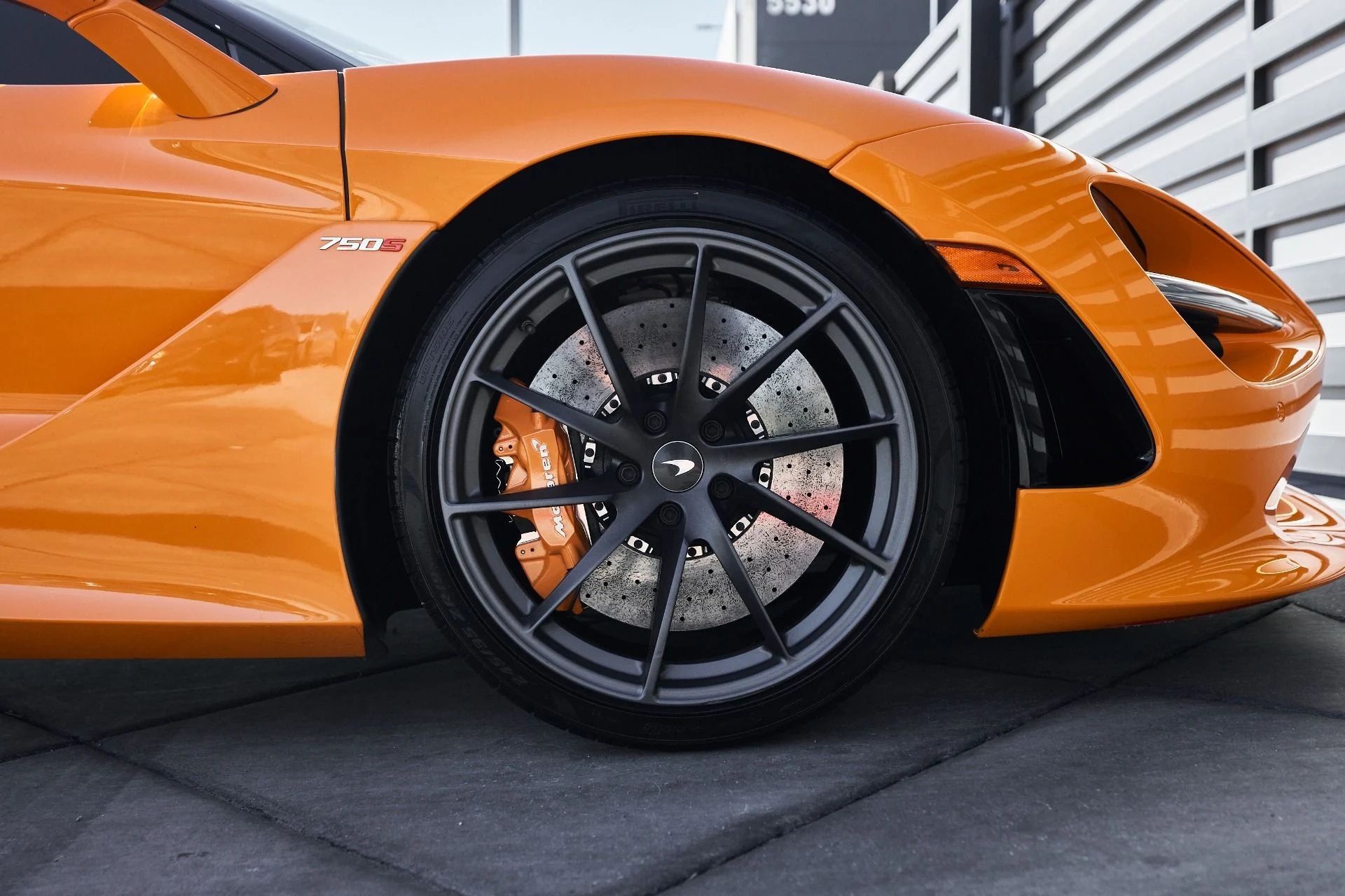 mph025_1358458717_Used_2024_Mc_Laren_750_S_Spider_1761608906_084b8359e4