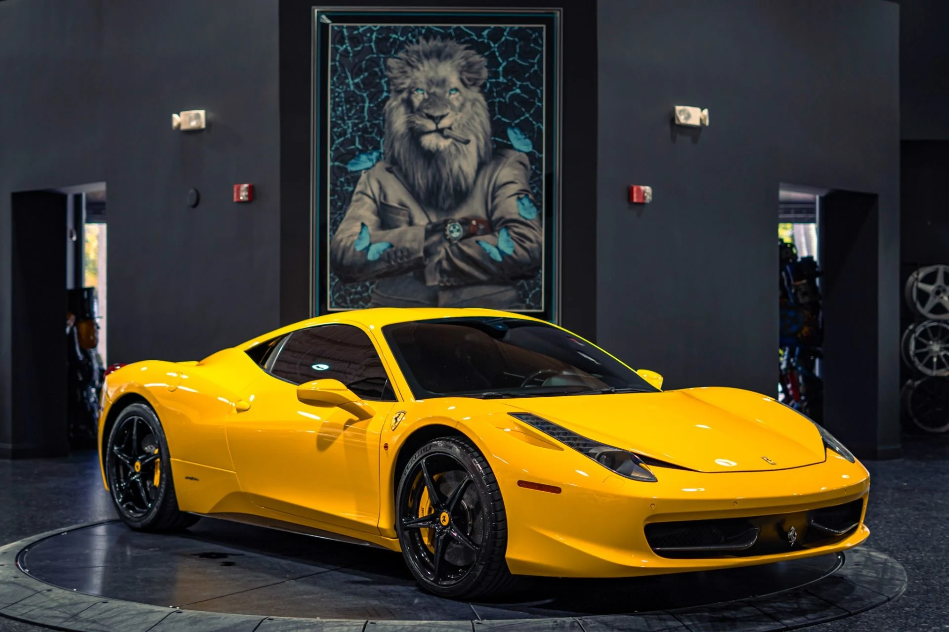 mph025_1363886988_Used_2011_Ferrari_458_Italia_1777060526_b54e844b10